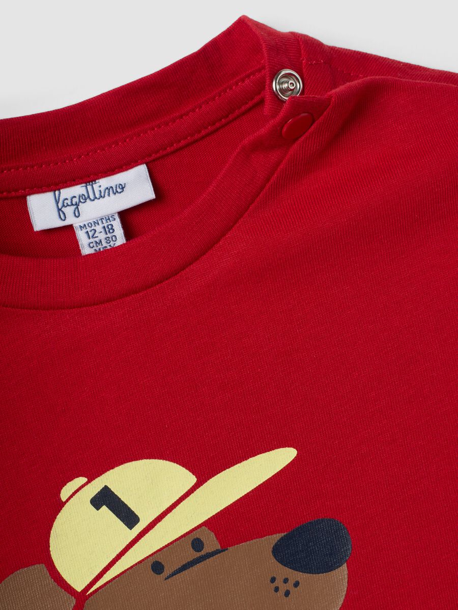 Red pure organic cotton T-shirt with puppy print for boys_3