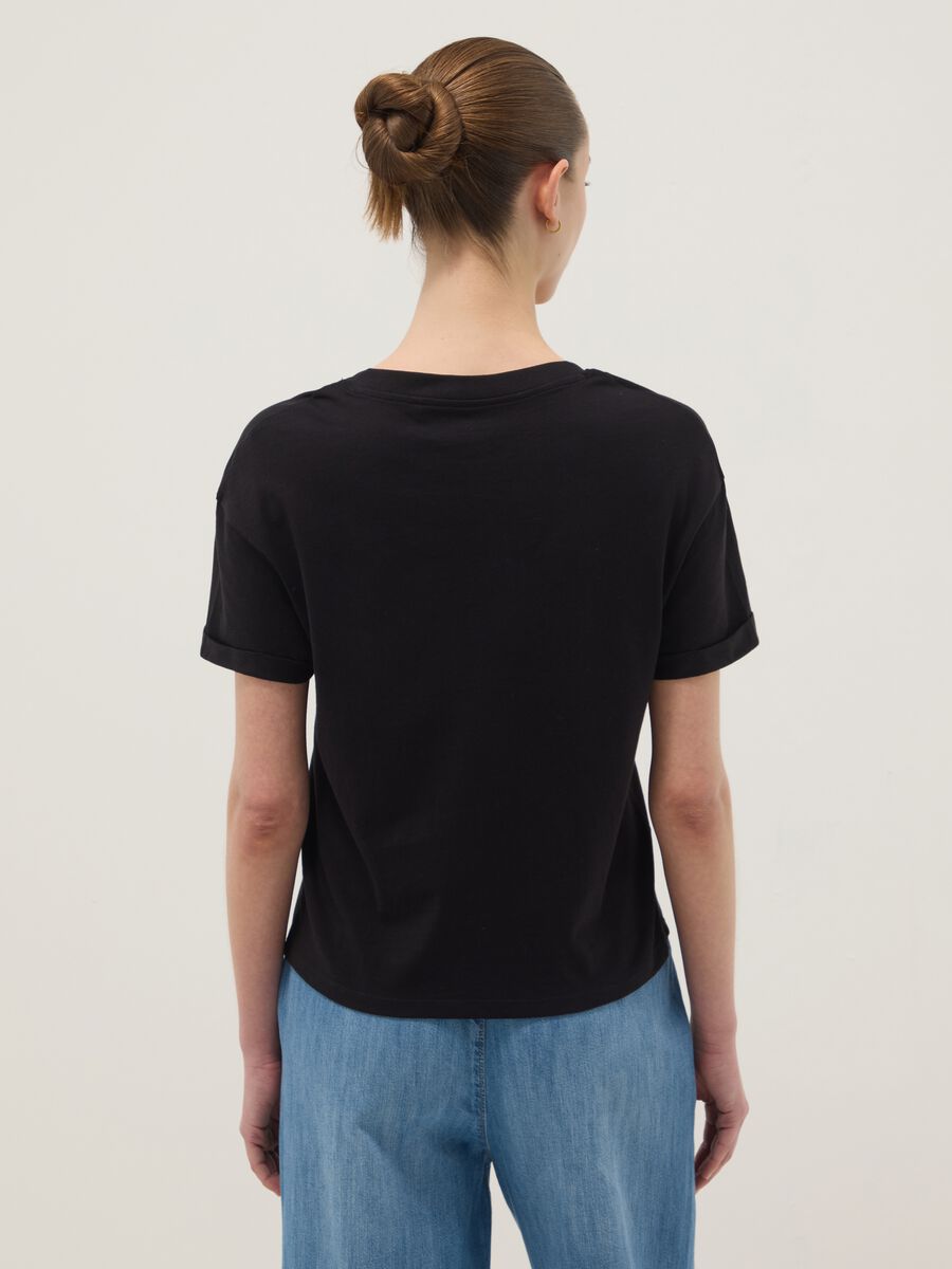 Black 100% cotton V-neck relaxed-fit T-shirt_3