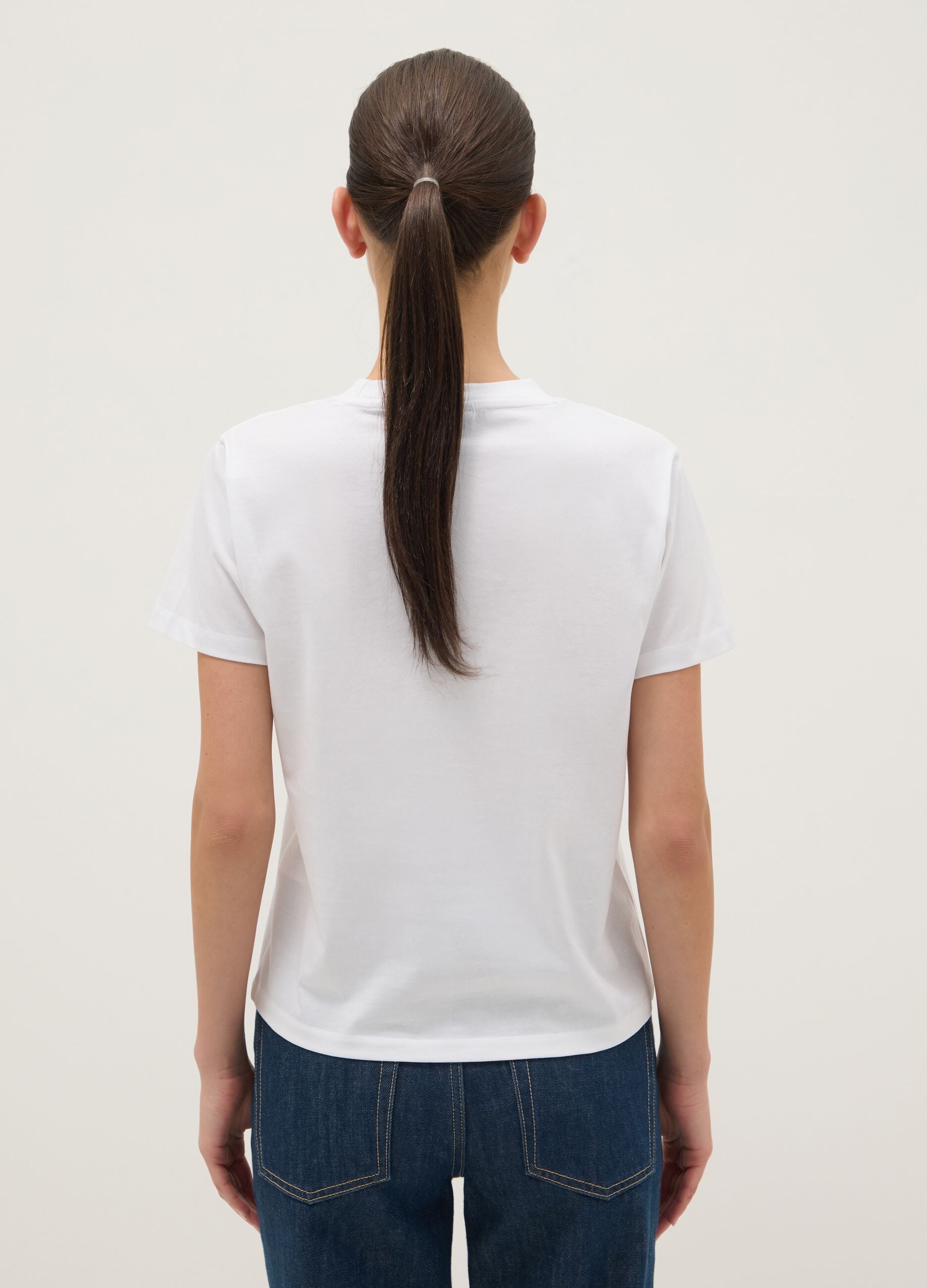 White Pure Cotton Regular Fit T-shirt with Hard Rock Cafe Logo