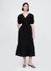 Long black dress with V-neck and open back_0