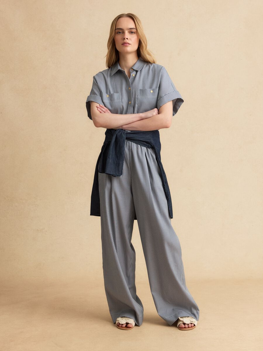 Blue striped short-sleeve shirt_2