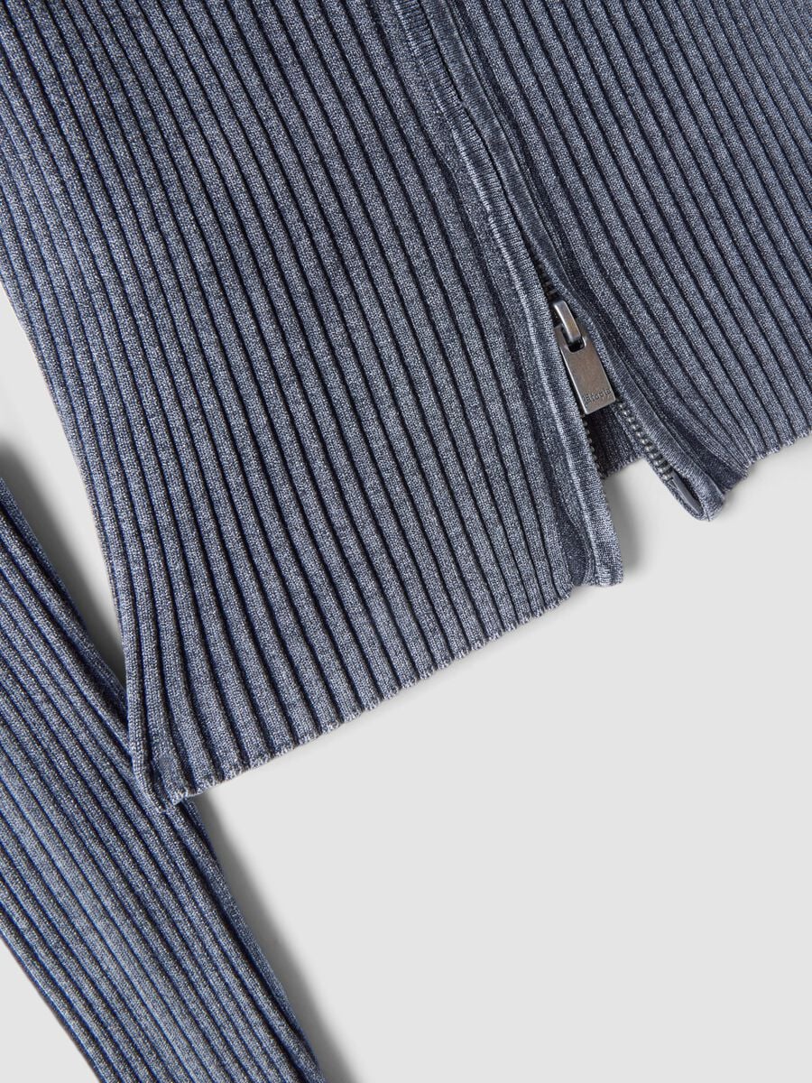 Ribbed Knit Hoodie in Vintage Grey_7
