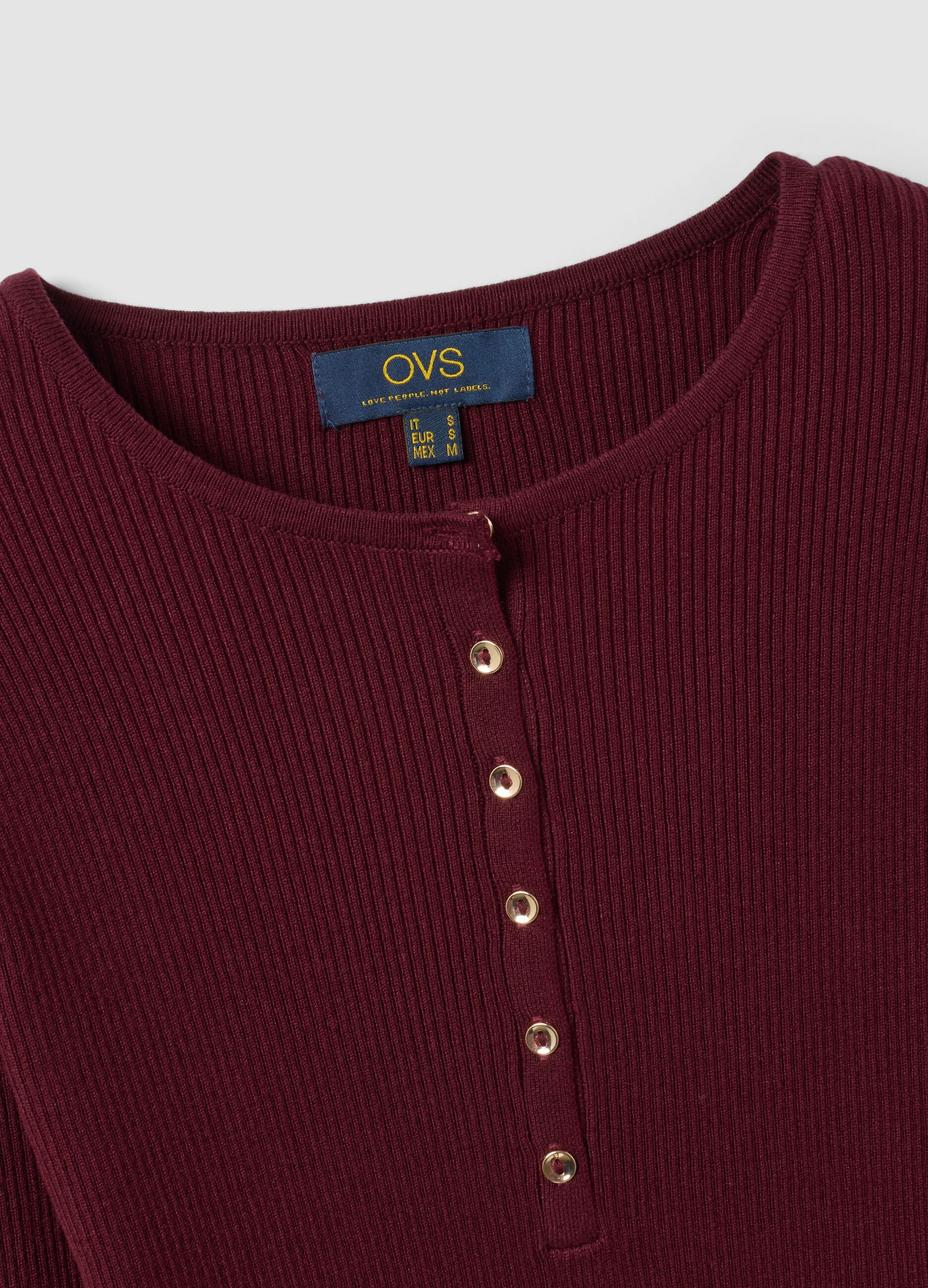 Red fitted ribbed viscose-blend top with buttons