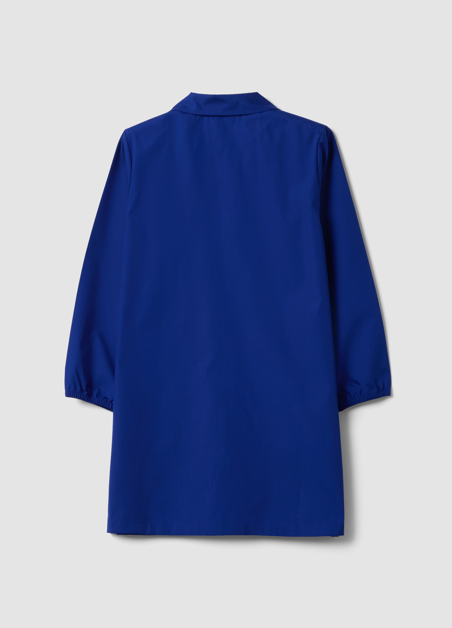 Blue boys&rsquo; school apron with zip and Mario Kart embroidery