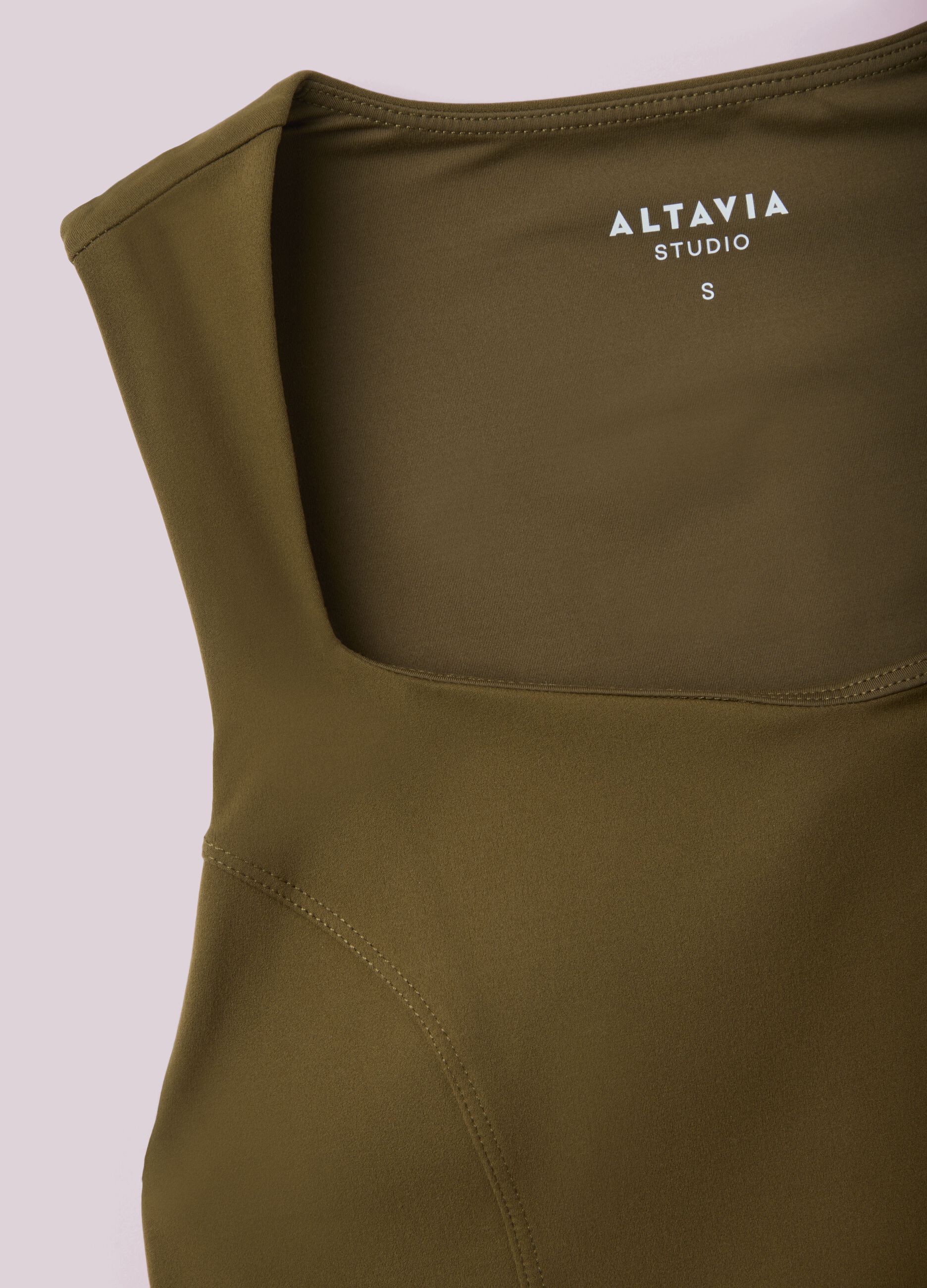 ALTAVIA STUDIO Light Support Crop Top