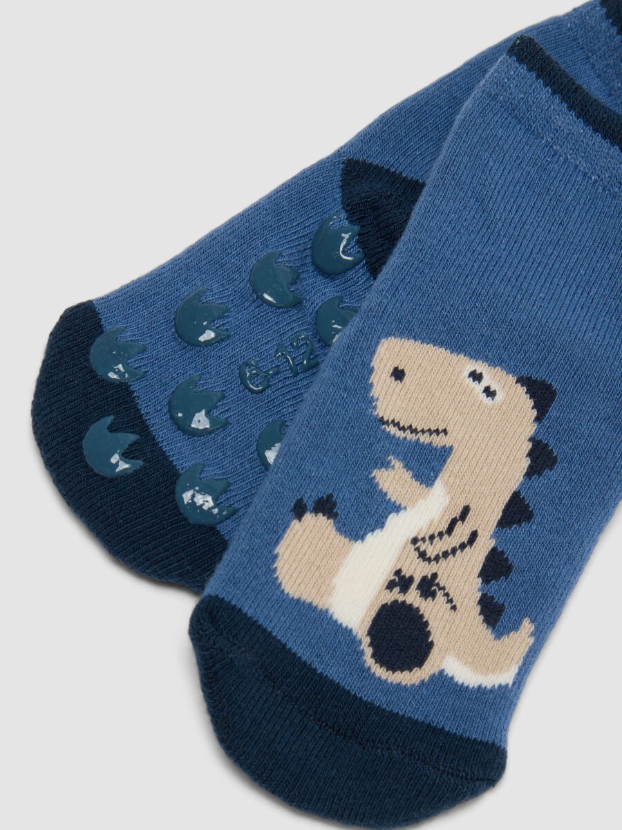 2-pack of blue non-slip socks in organic stretch cotton with dinosaur print_2