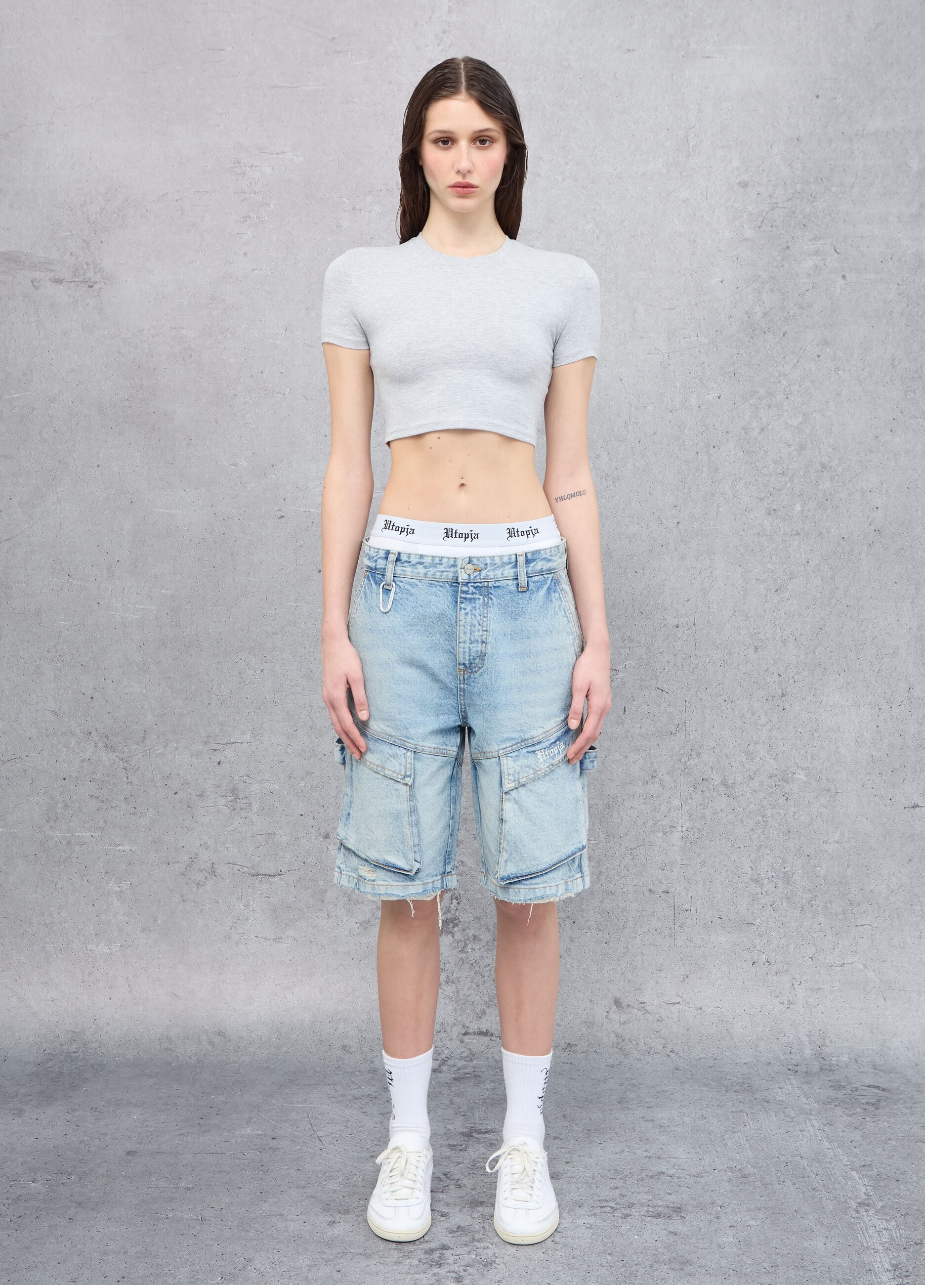 Vintage Grey crop T-shirt