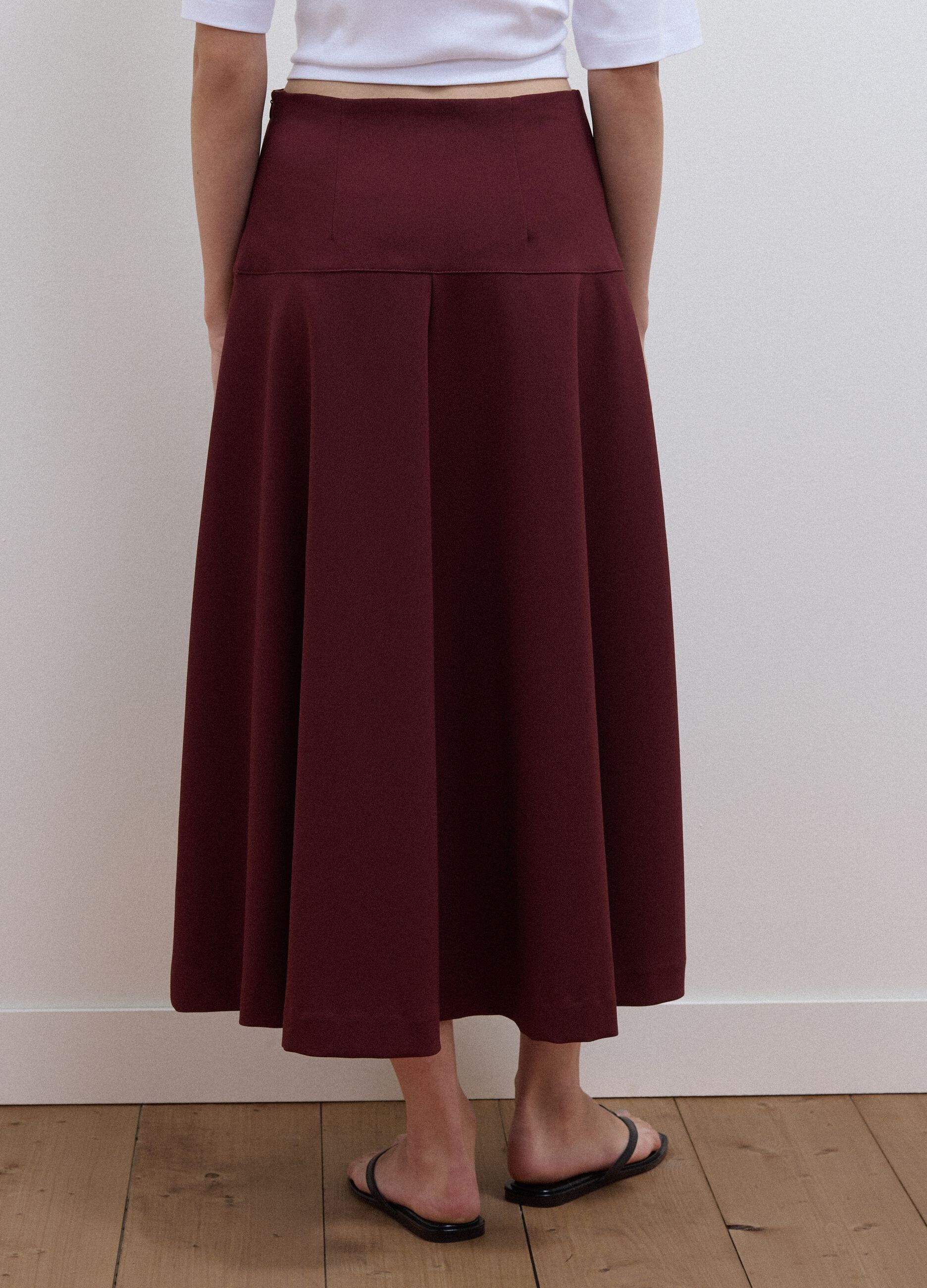 Purple stretch viscose skirt with high waistband and regular waist