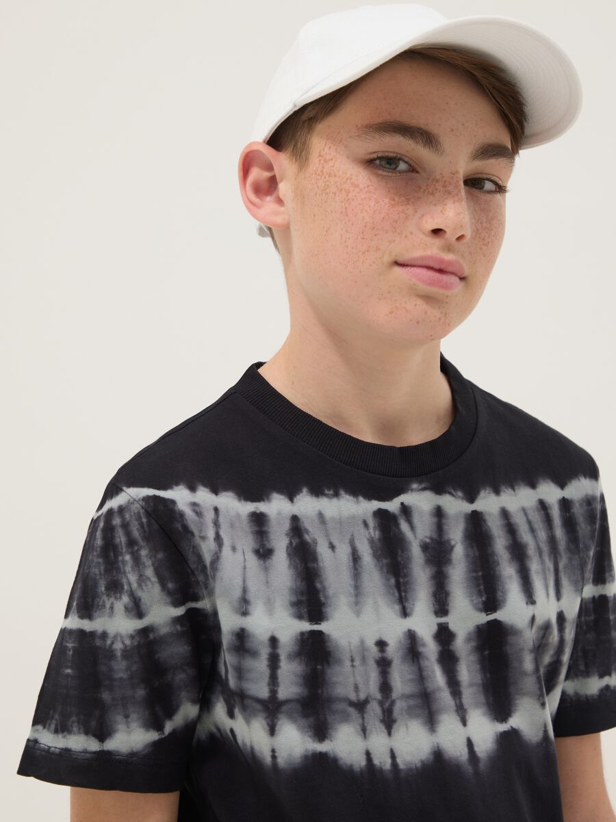 T-shirt nera a maniche corte in puro cotone_0