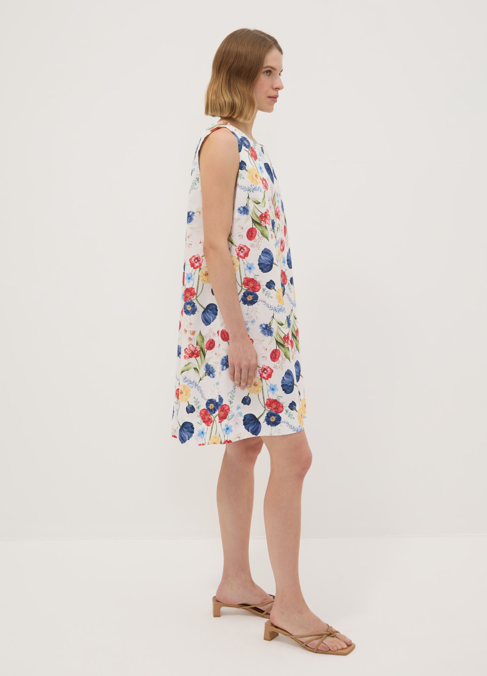 White floral dress in stretch cotton, regular fit