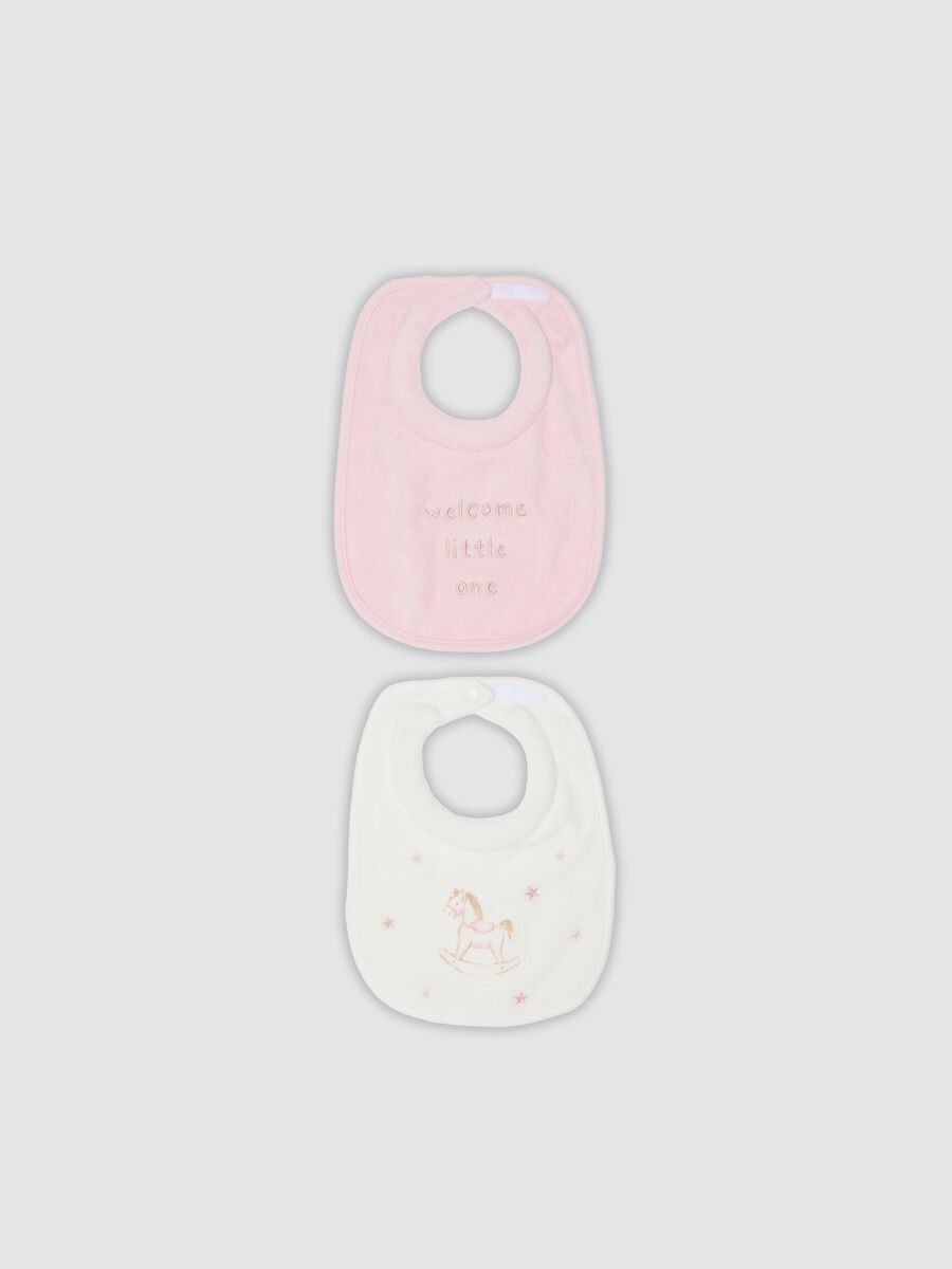 Pack of two pink and white organic cotton baby bibs_0