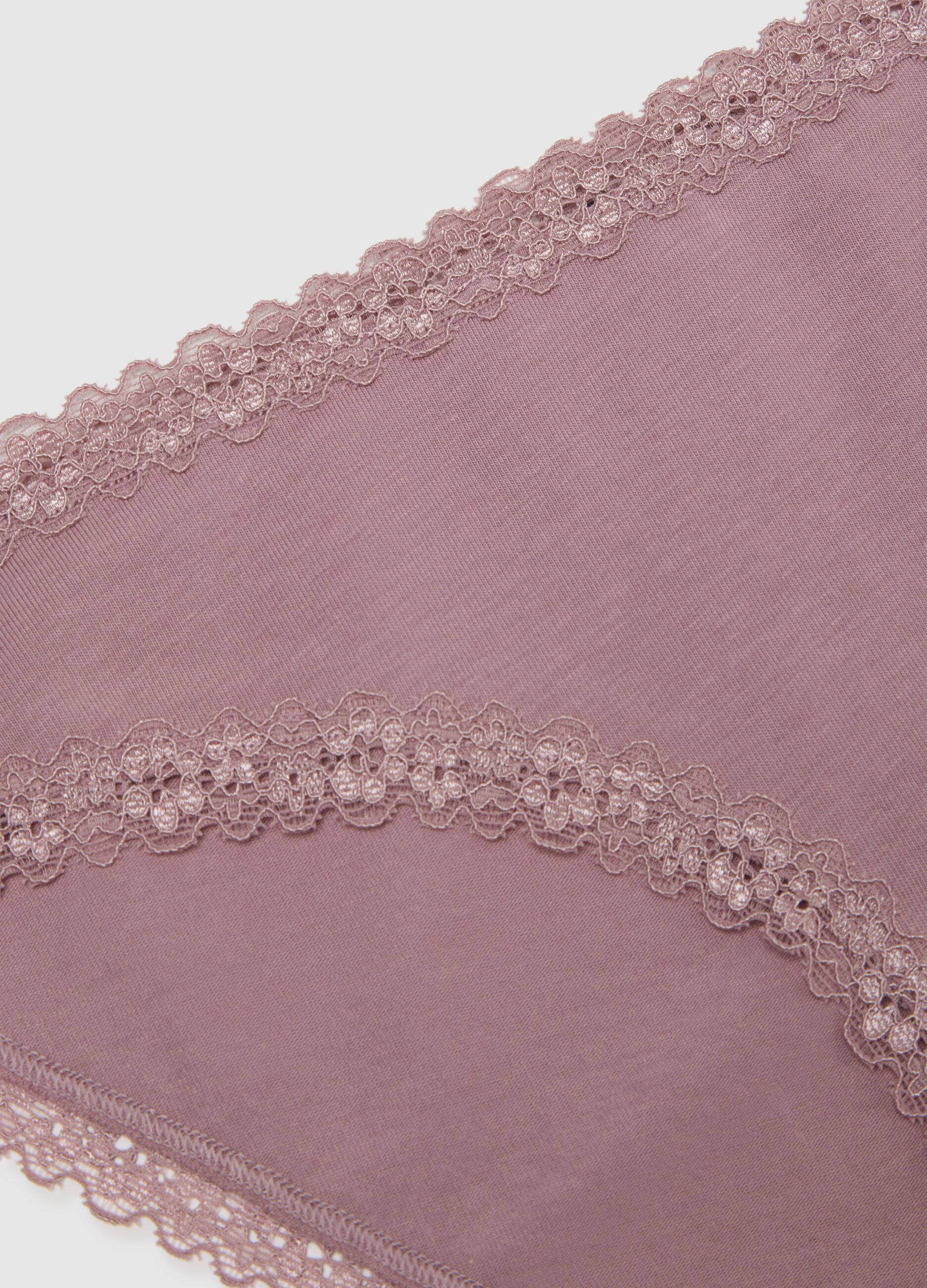 Regular fit pink stretch cotton briefs with lace