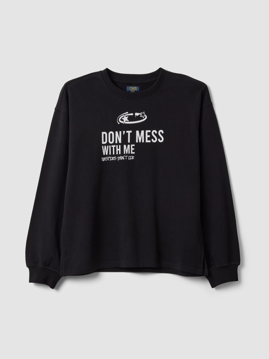 Black pure cotton sweatshirt with front slogan, relaxed fit, for girls_3