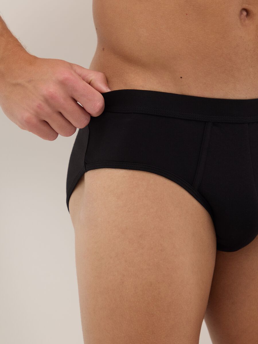 Twin-Pack Black Stretch Cotton Regular Fit Briefs_3