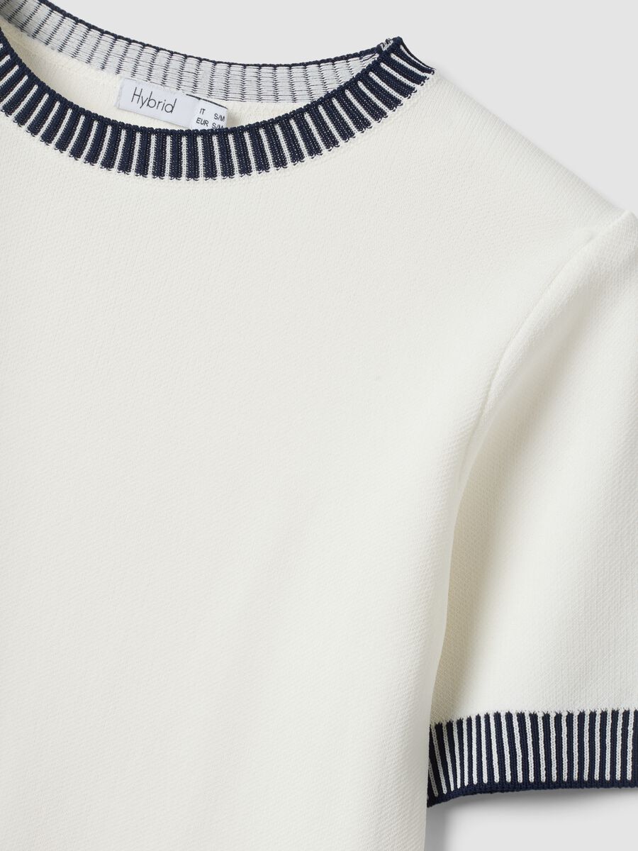 White viscose-blend T-shirt with contrast trims_5