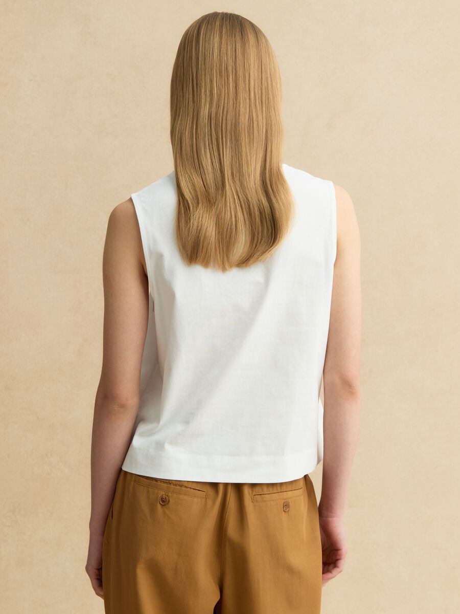 White cotton tank top with regular fit and embroidery_2