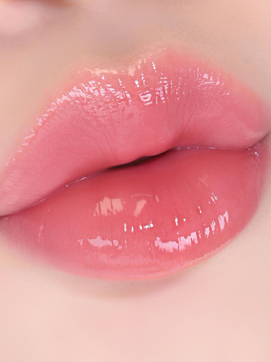 Water-based lip stain, offering great luminosity with a light, long-lasting finish_2