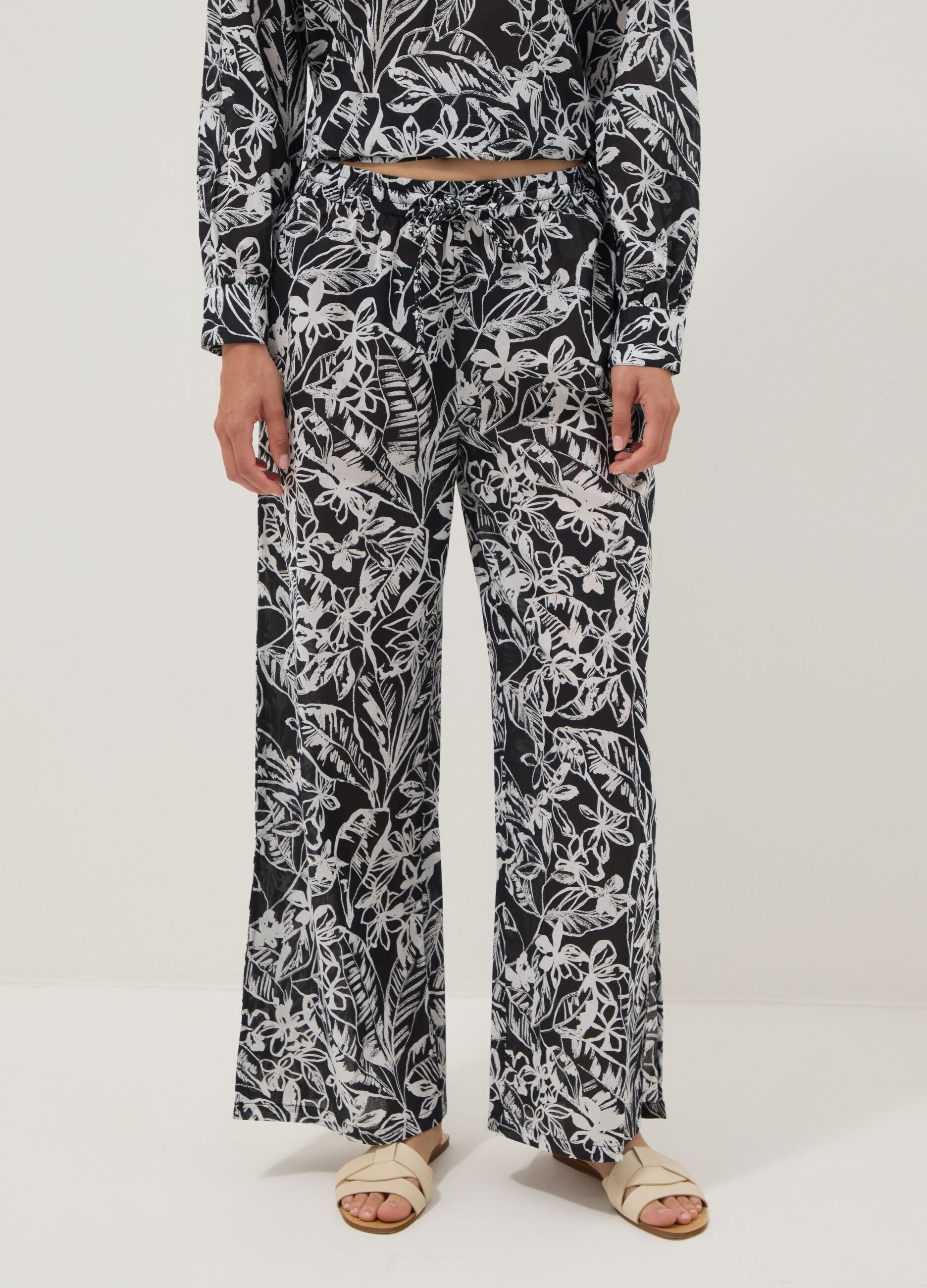 Multicoloured pure cotton long trousers with floral print