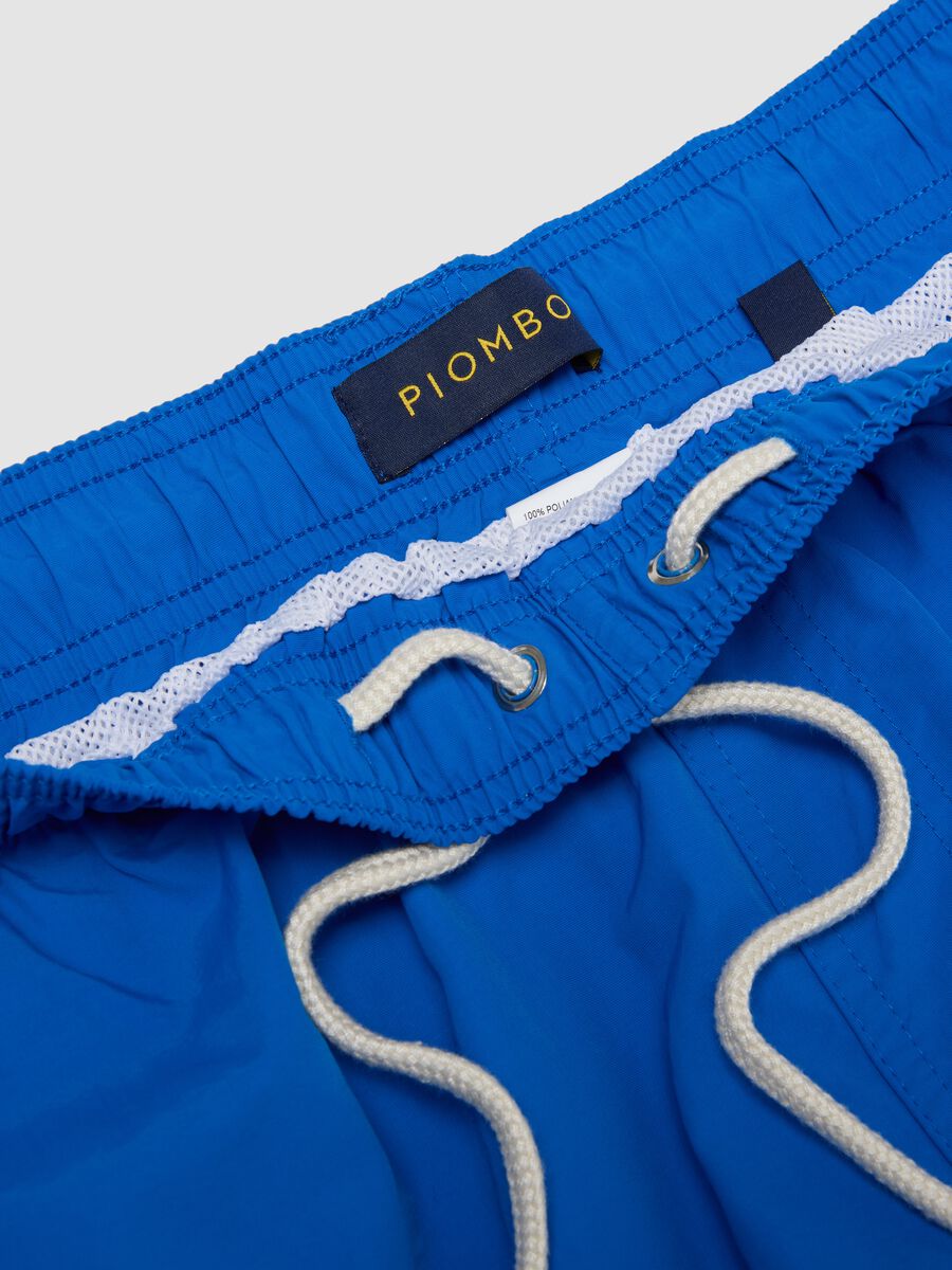 Boxer da mare blu con vita elasticizzata e coulisse_5