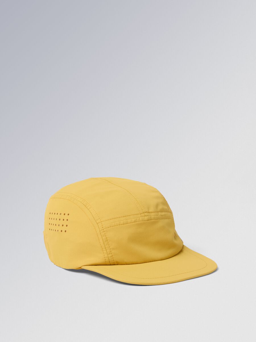 Running cap ALTAVIA WITH DEBORAH COMPAGNONI_2