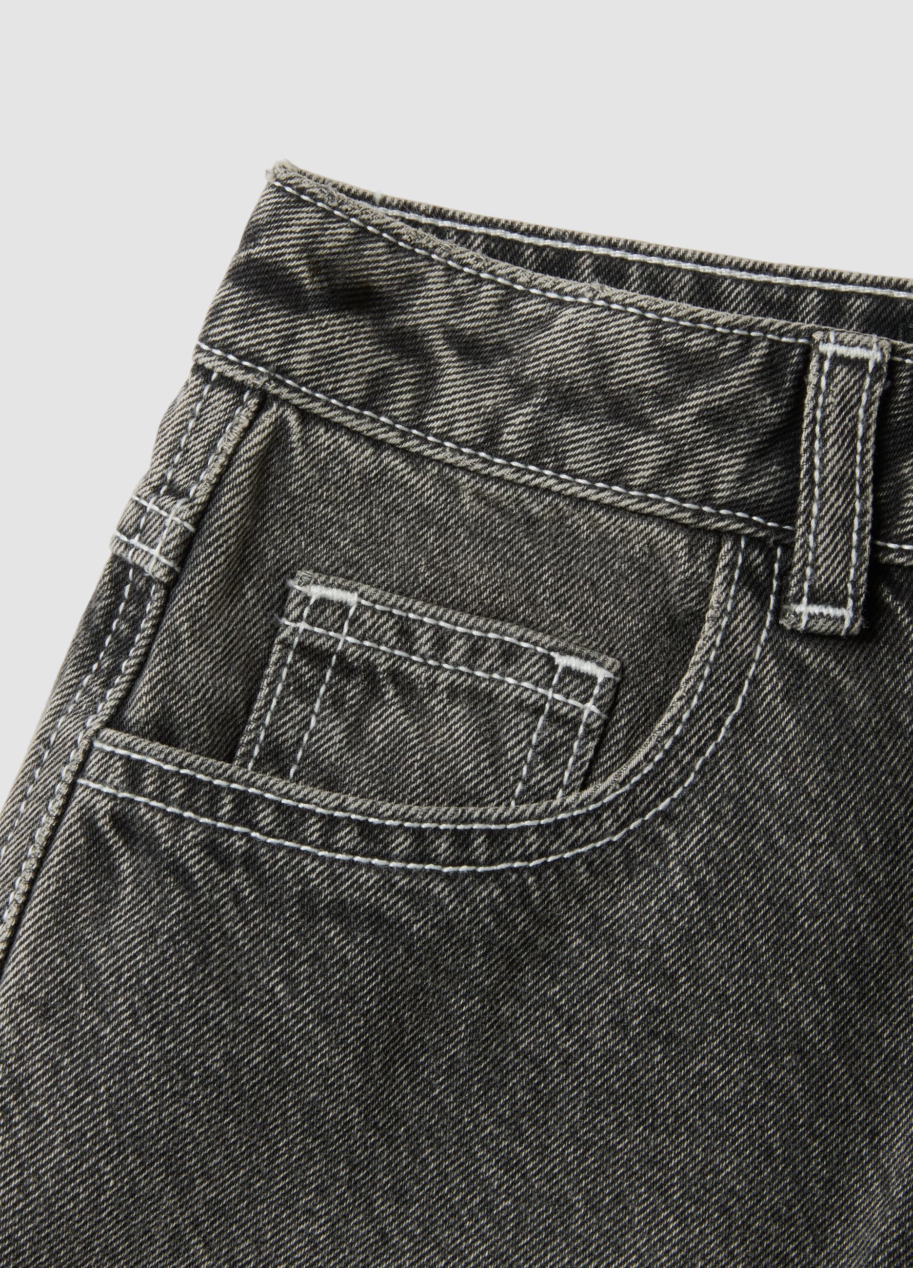 Grey pure cotton skater-fit shorts for boys