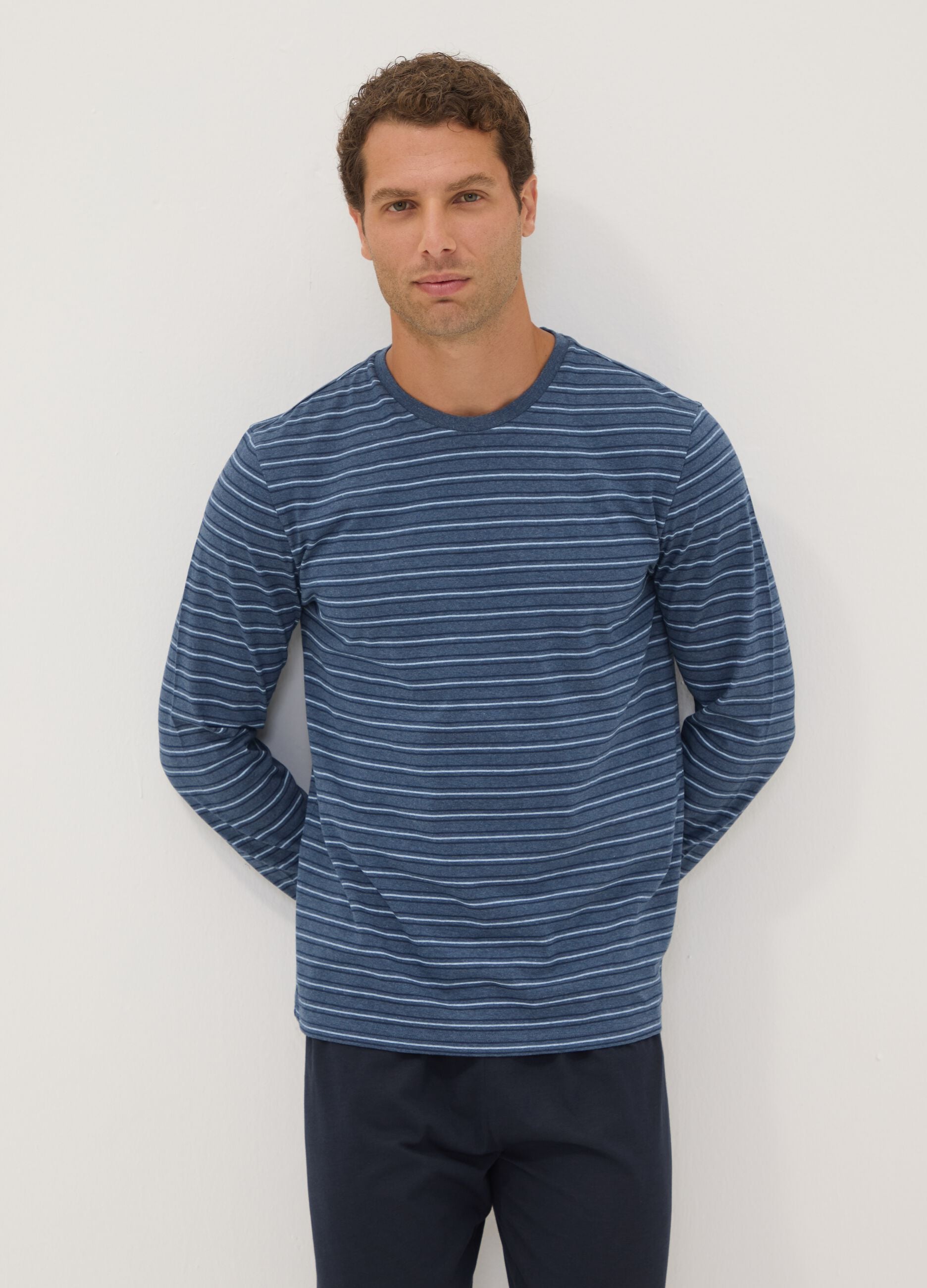 Blue and black striped organic cotton crew-neck pyjamas