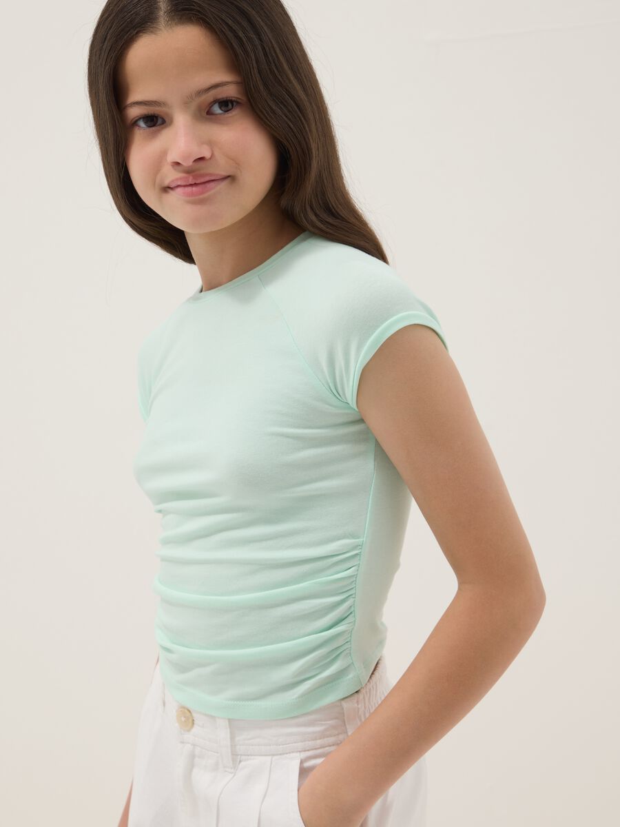 T-shirt in cotone elasticizzato verde da ragazza slim fit_0