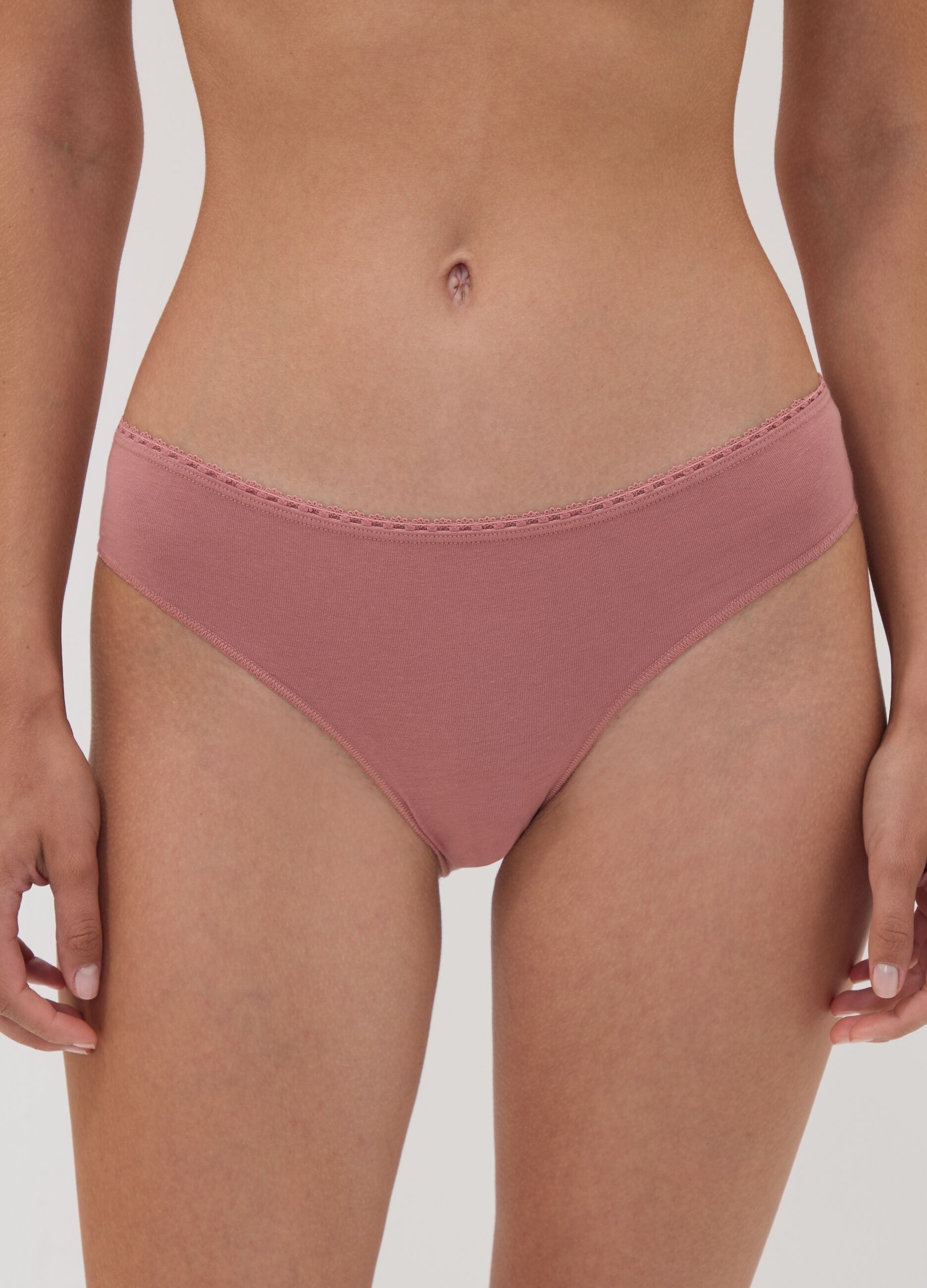 Tripack di slip multicolor in misto cotone organico elasticizzato