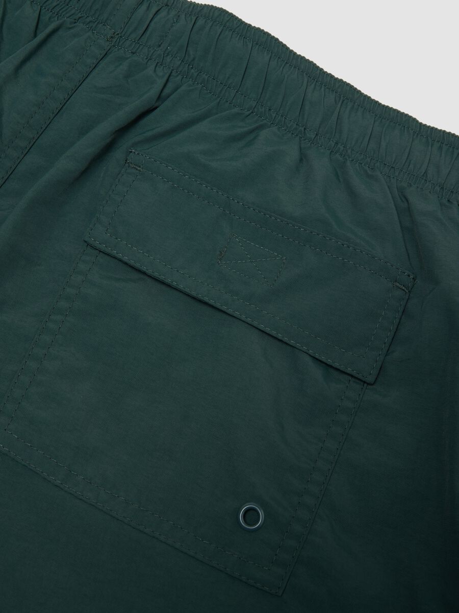 Boxer da mare verdi con vita elasticizzata e coulisse_5