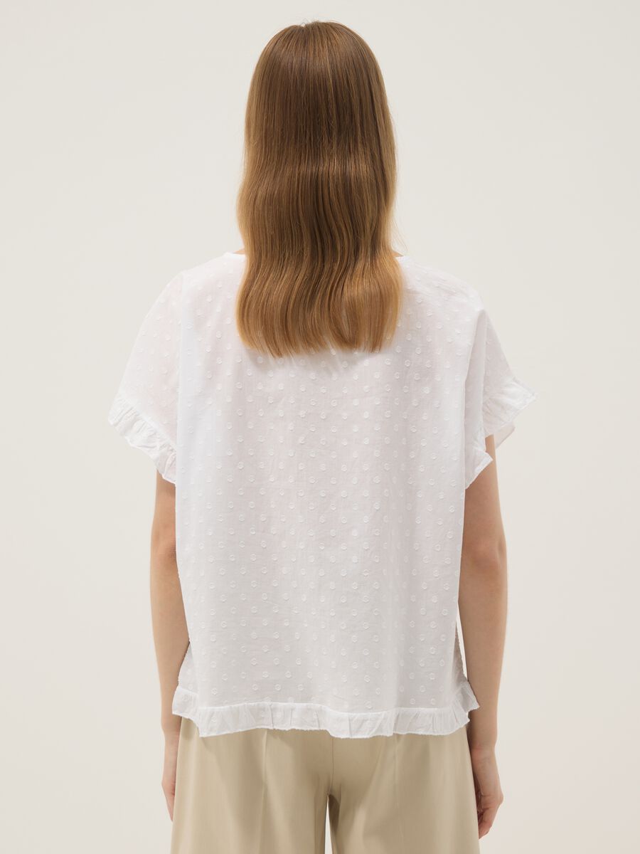 White pure-cotton blouse with ruffle trim_3