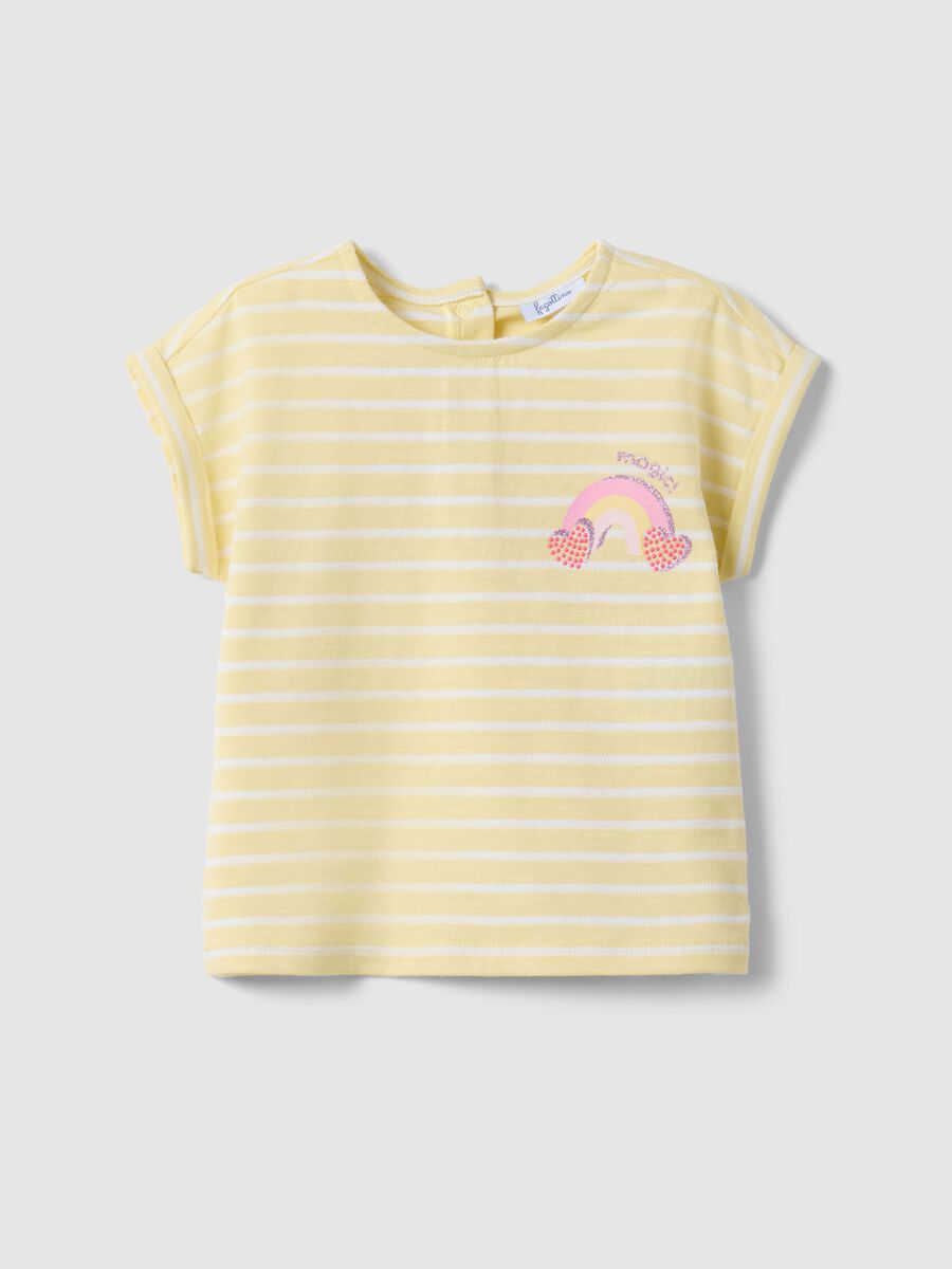 T-shirt in puro cotone a righe multicolor da bimba con cuori_0