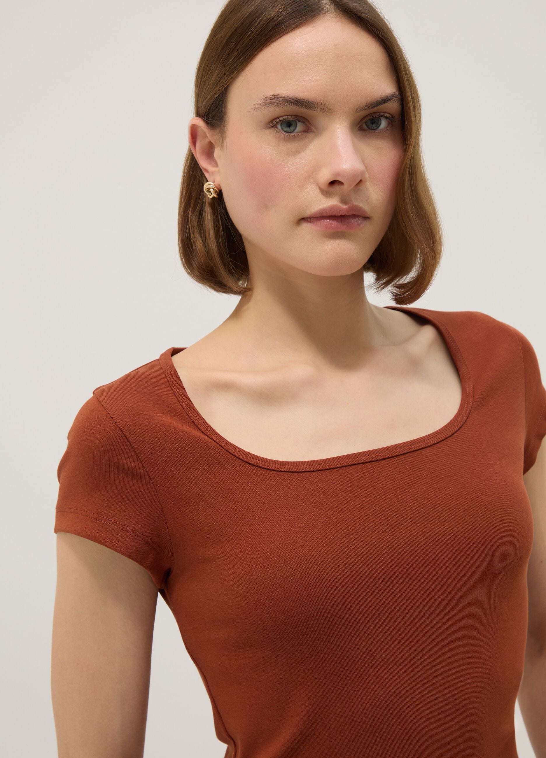 Orange fitted stretch-cotton T-shirt with square neckline