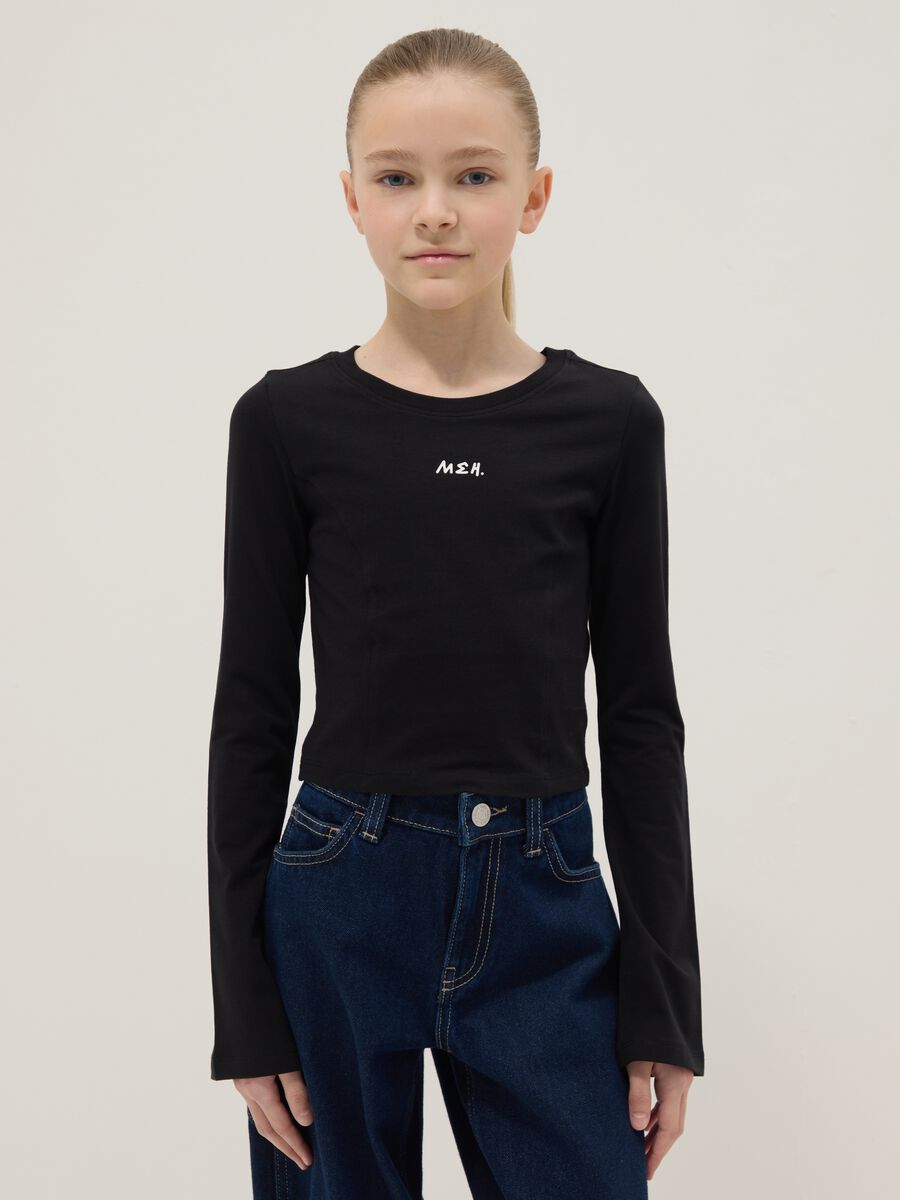 T-shirt nera in cotone elasticizzato da ragazza con scritta slim fit_0