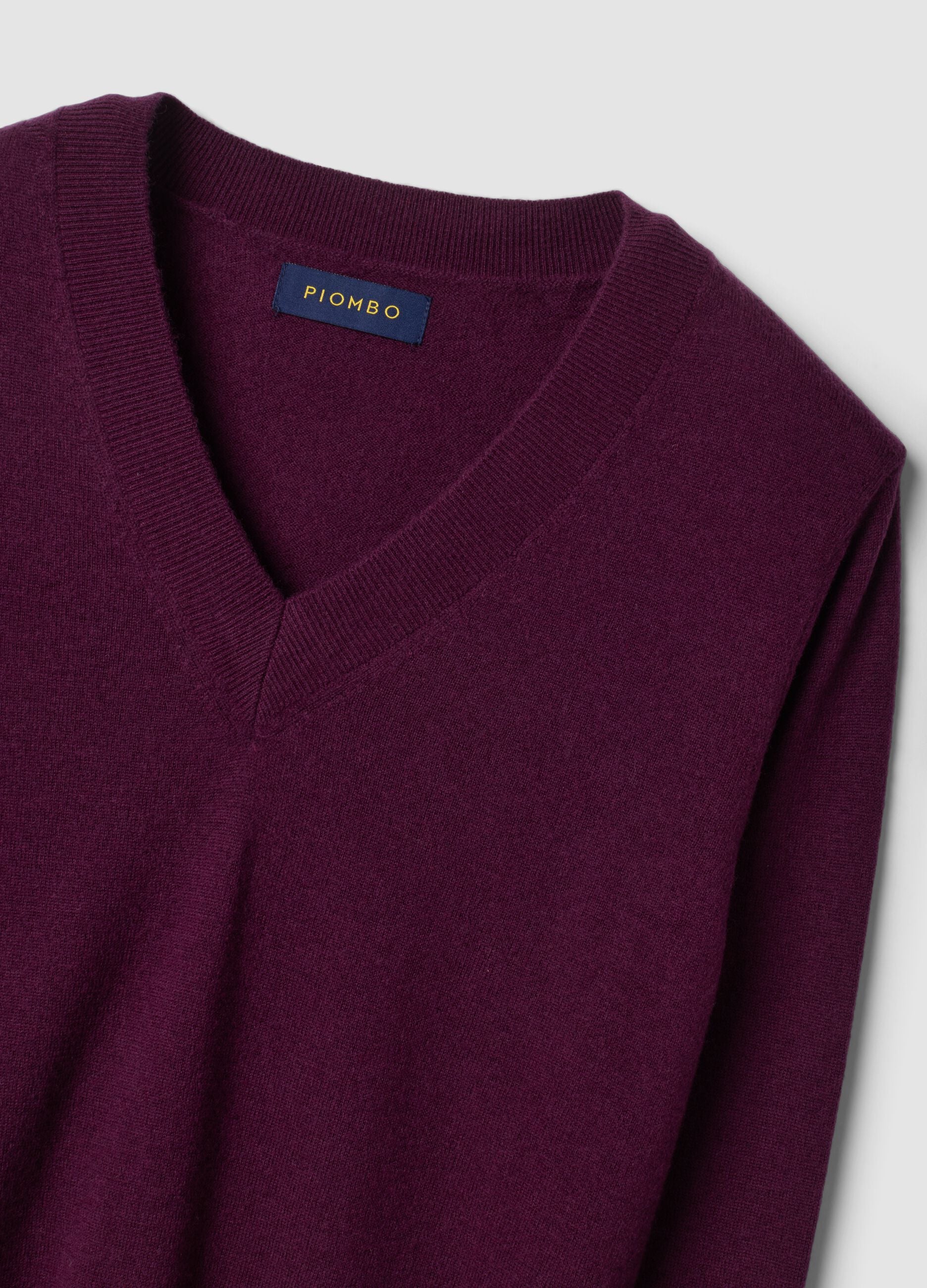 Purple pure wool jumper with deep V-neck