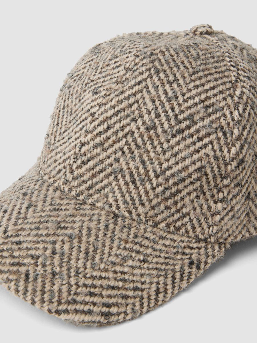 Cappello beige in misto lana con fantasia_1