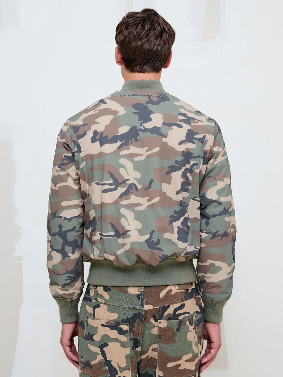 Nylon Camo Bomber Jacket_4