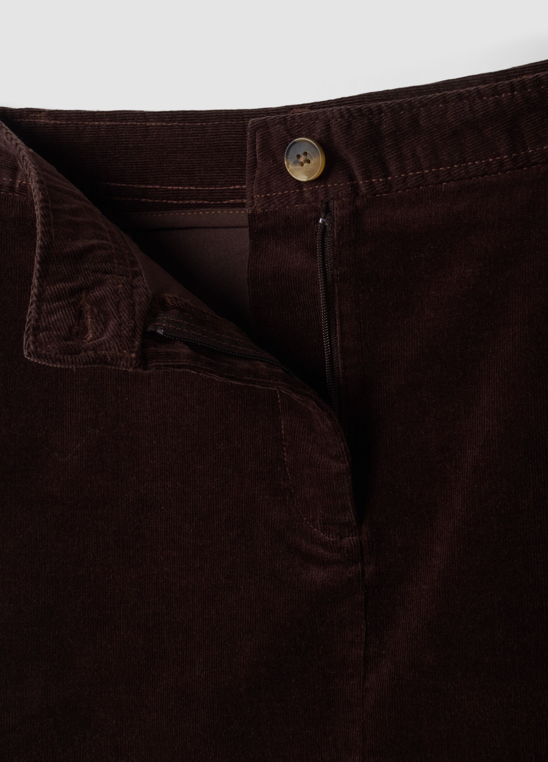 Short brown ribbed stretch cotton skirt