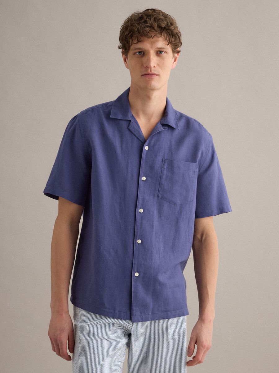 Blue linen-cotton blend shirt with bowling collar_1