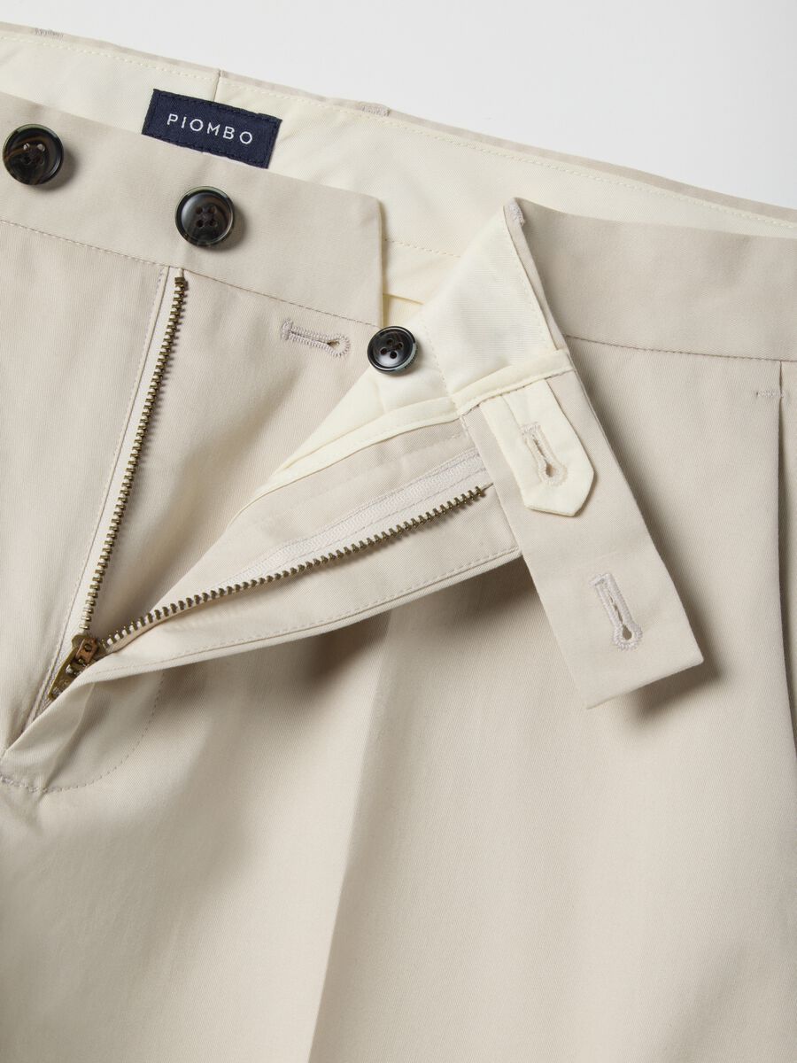 Pantaloni chino in cotone elasticizzato beige regular fit_5
