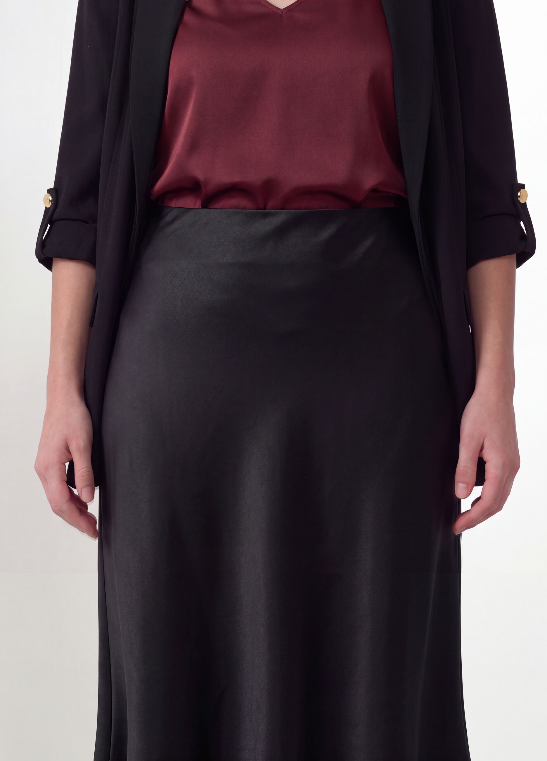 Black satin midi skirt in stretch fabric