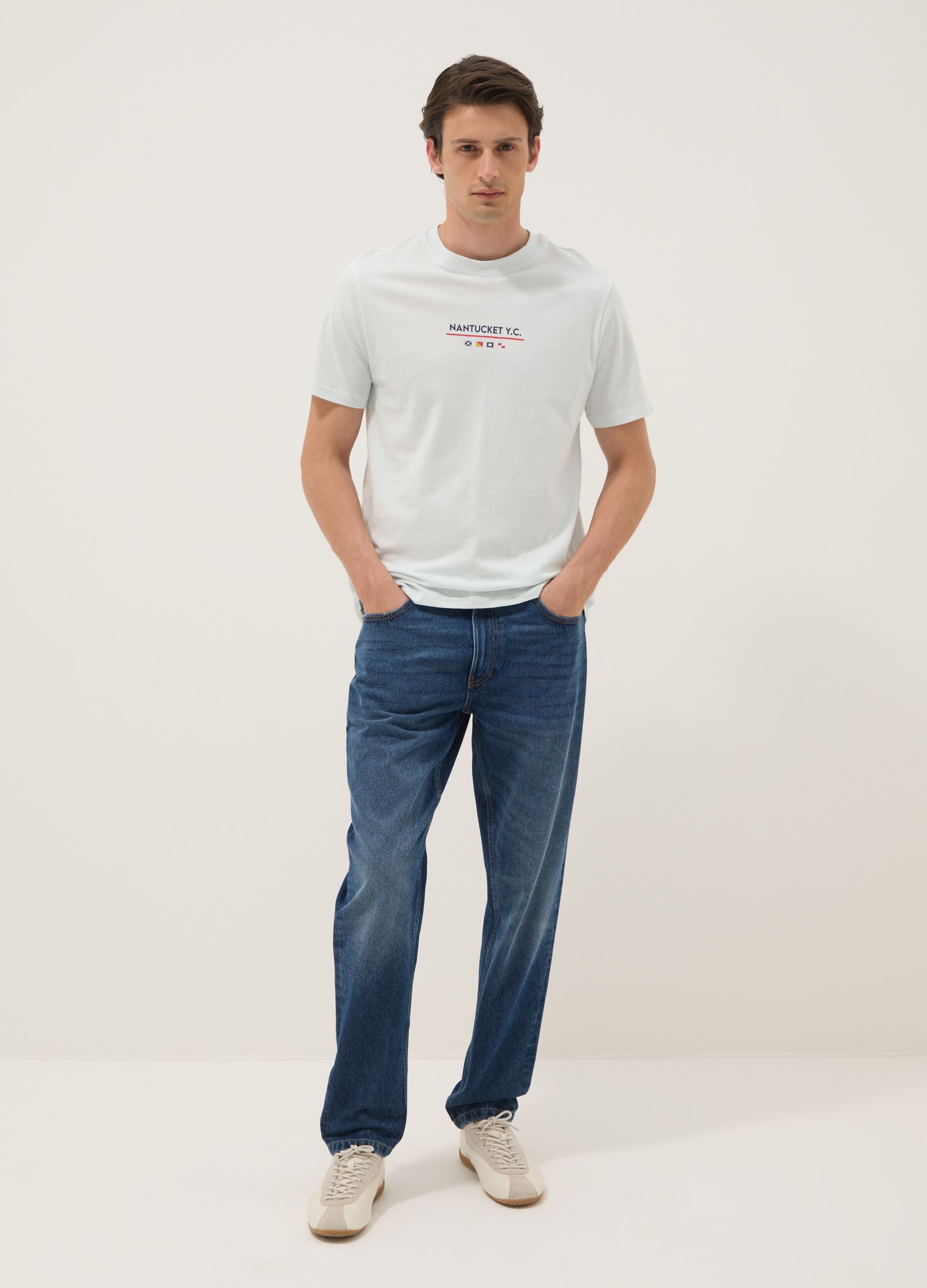 Light blue pure cotton T-shirt with front print