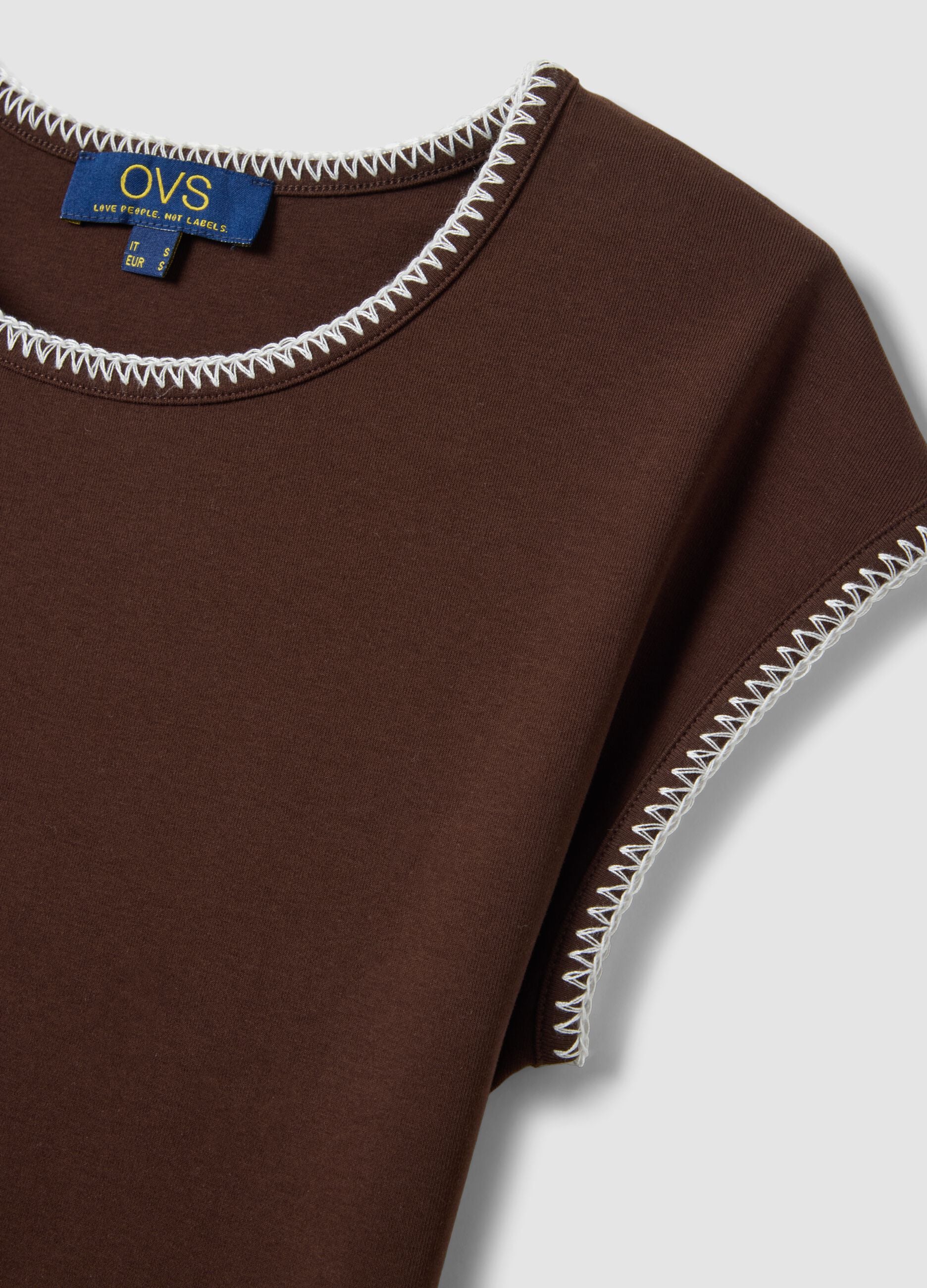 Brown stretch cotton regular fit t-shirt with stitching
