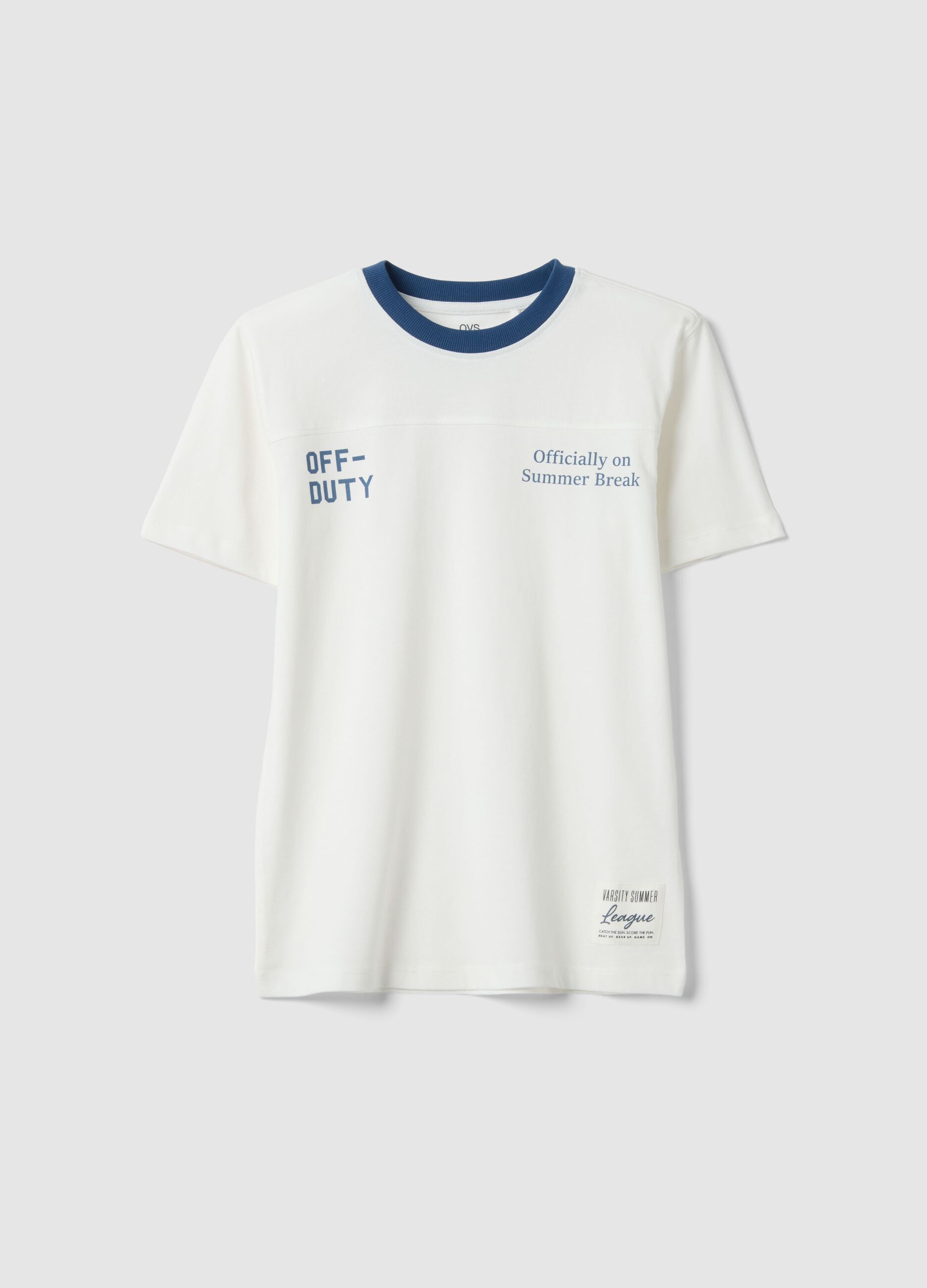 Boys' pure white cotton T-shirt relaxed fit with blue collar