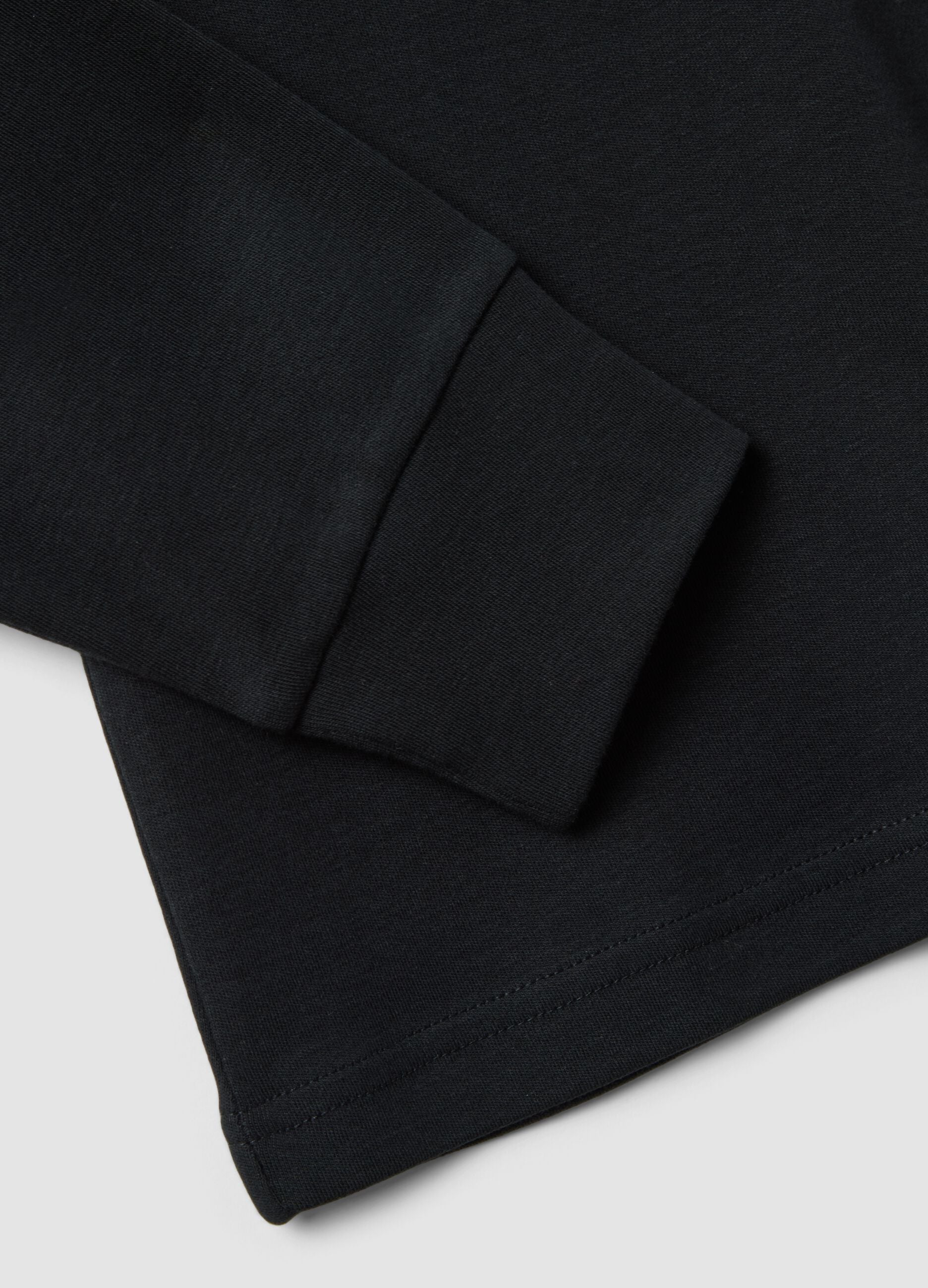 Black pure cotton long-sleeve crew-neck T-shirt, regular fit