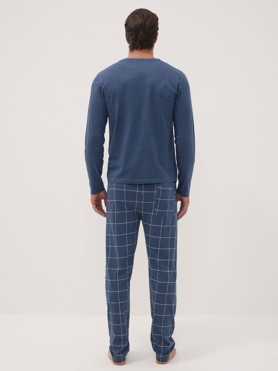 Blue V-neck pyjamas in pure organic cotton_3