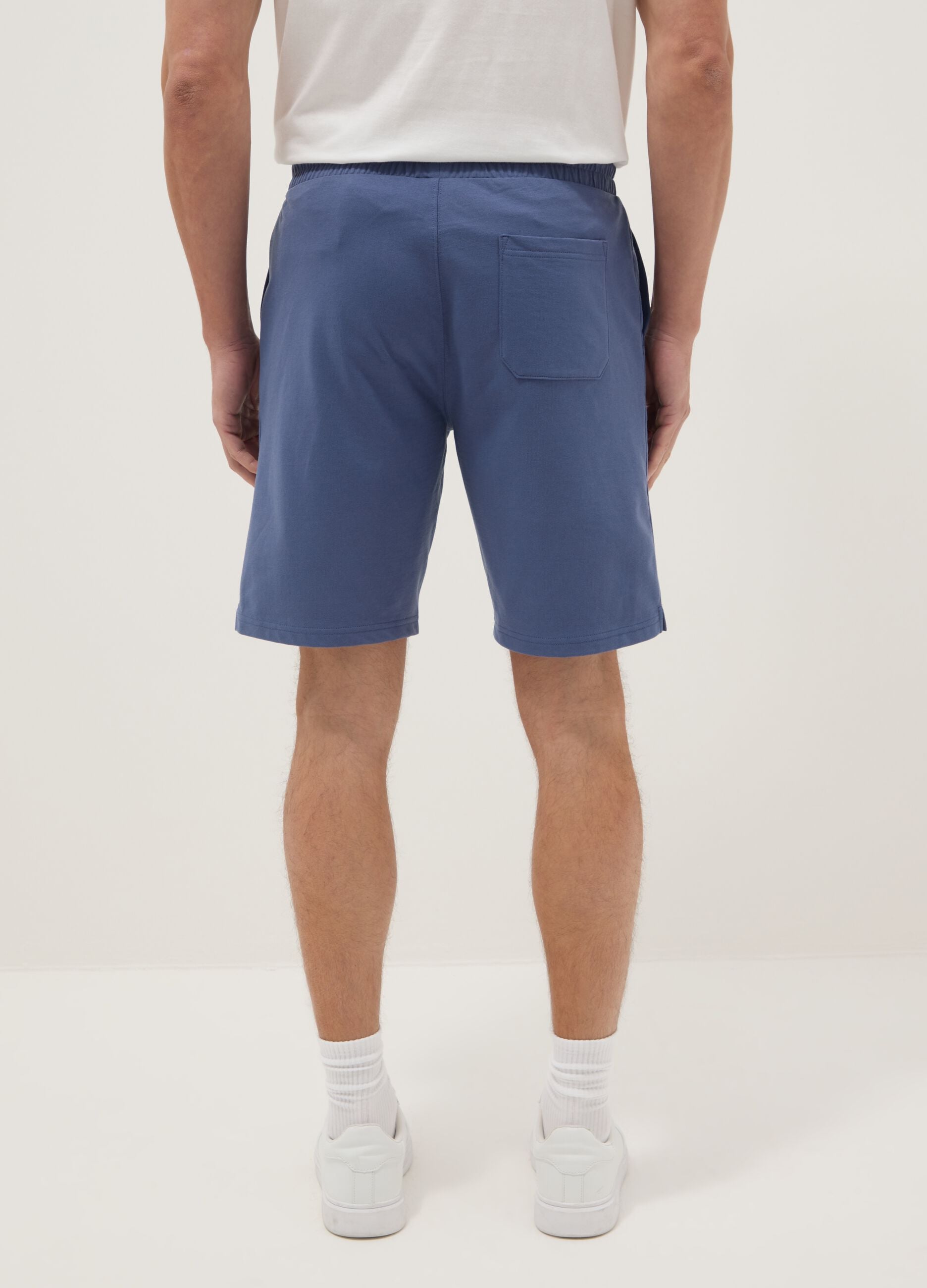 Blue cotton blend regular fit shorts
