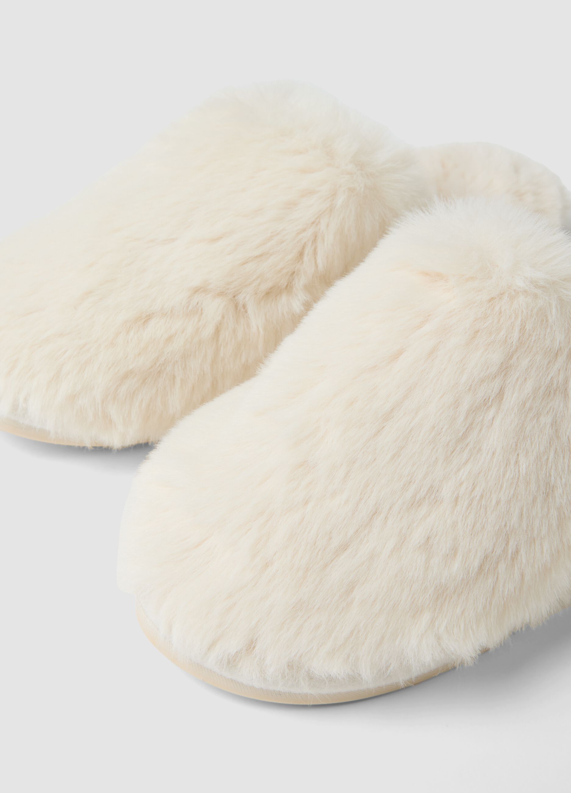 White backless slippers