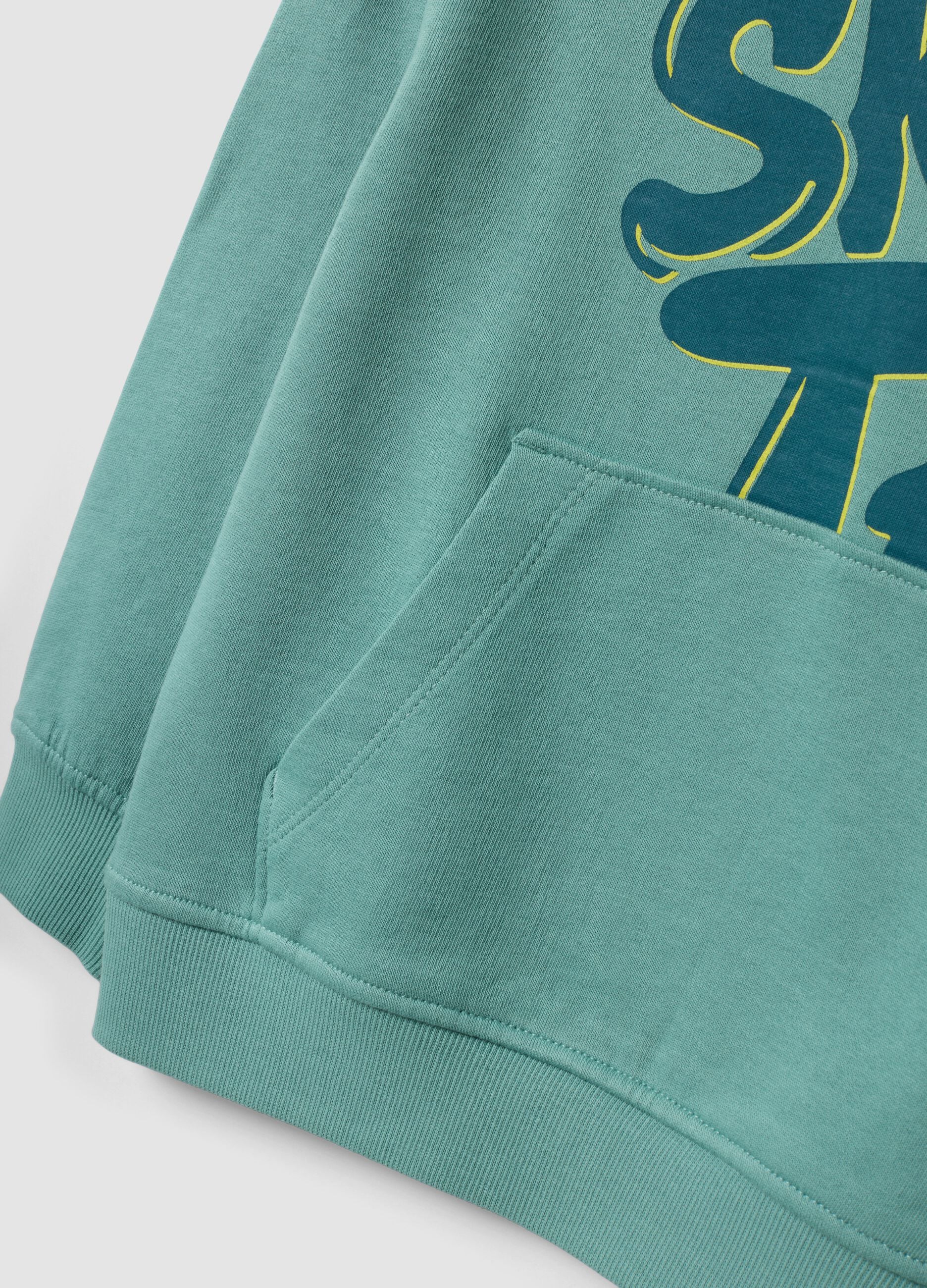 Green oversized pure cotton hoodie with print and kangaroo pocket for boys