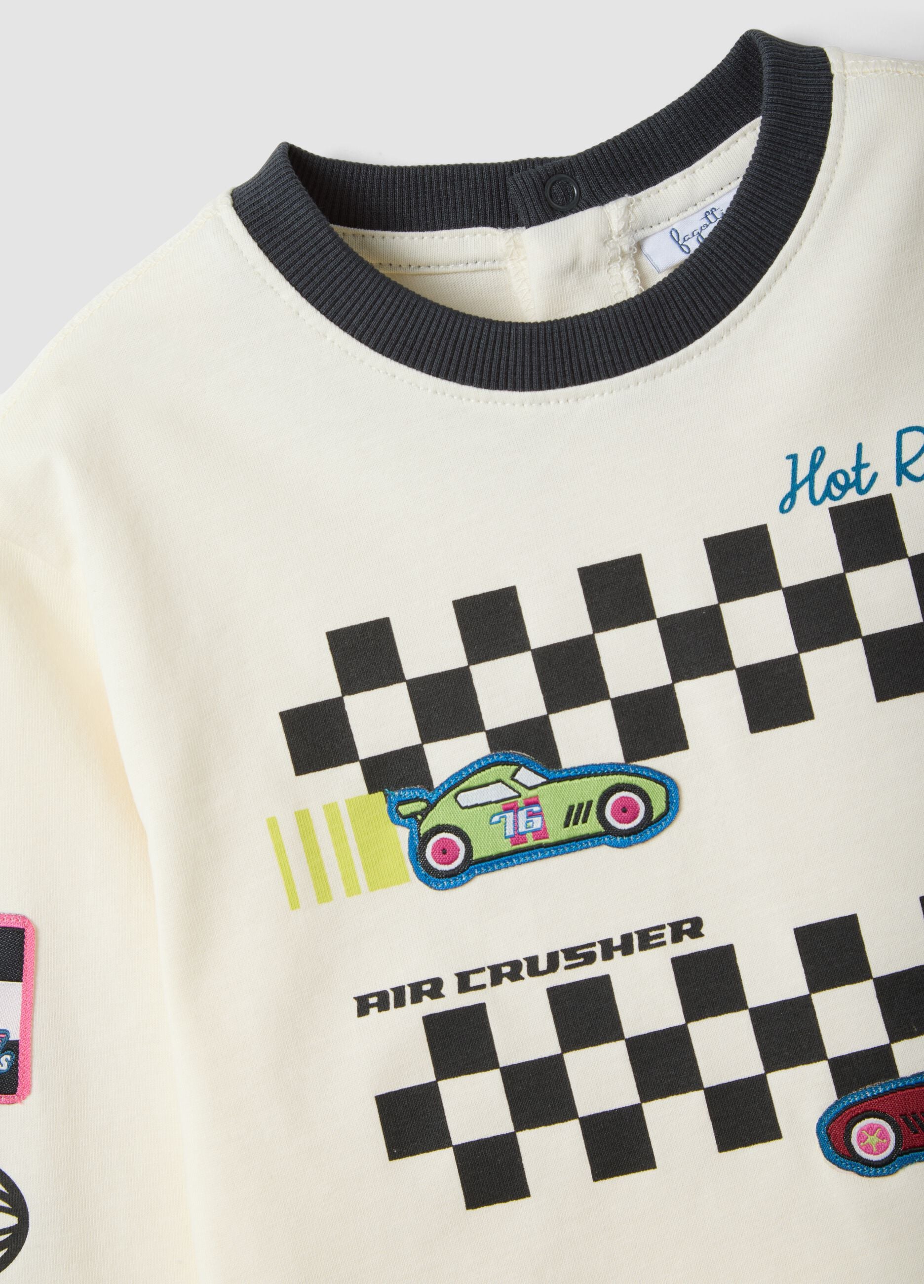 White pure cotton crew-neck T-shirt with racing print for baby boy