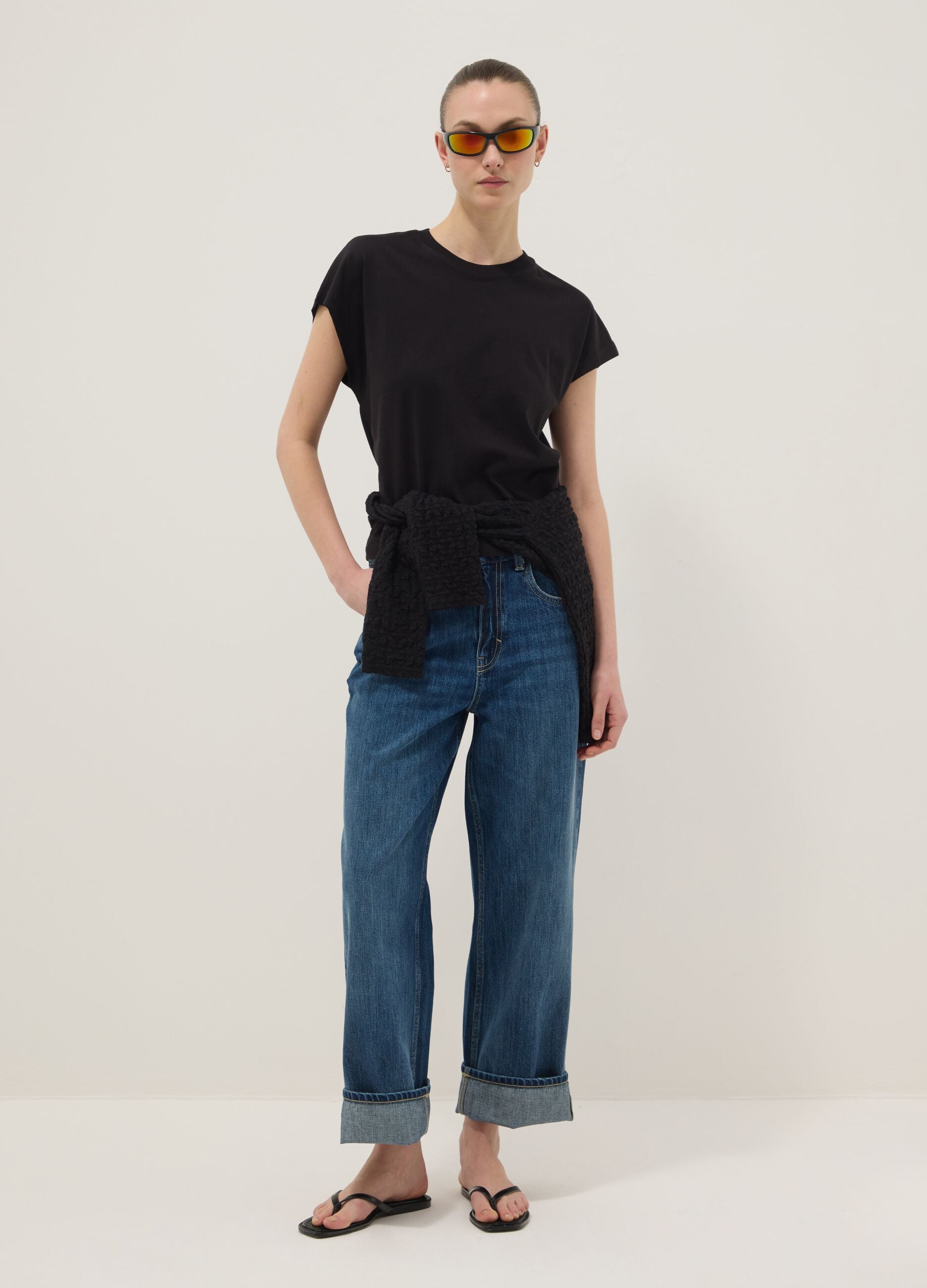 Black fitted short-sleeve pure cotton T-shirt